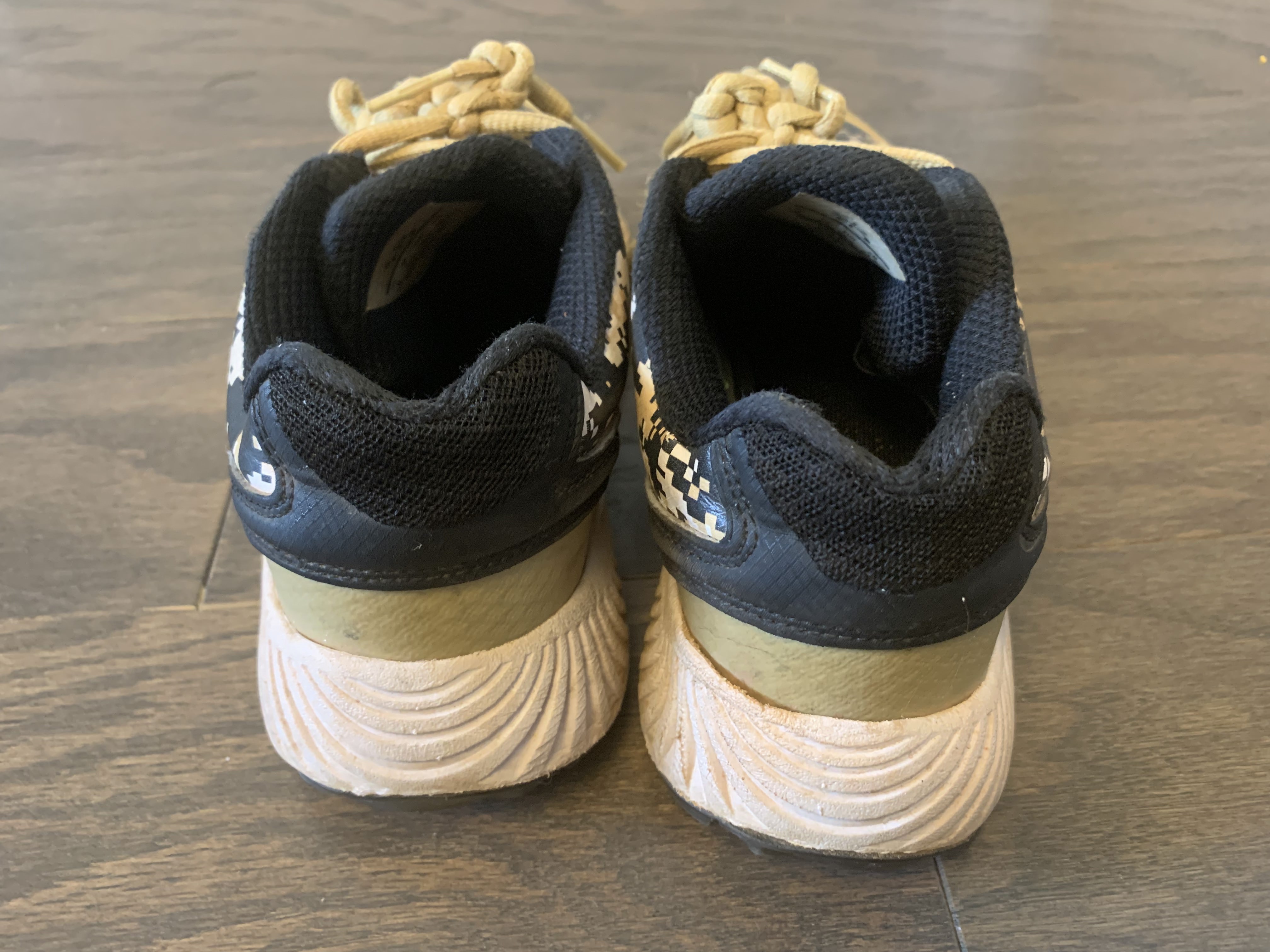 boombah baseball turf shoes