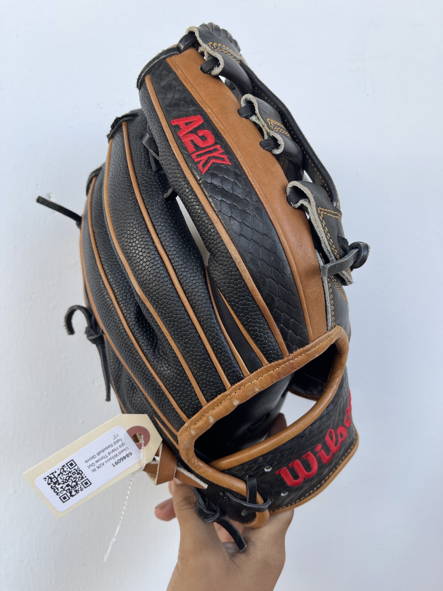 Used Wilson A2K Right Hand Throw Outfield Baseball Glove 12" SidelineSwap