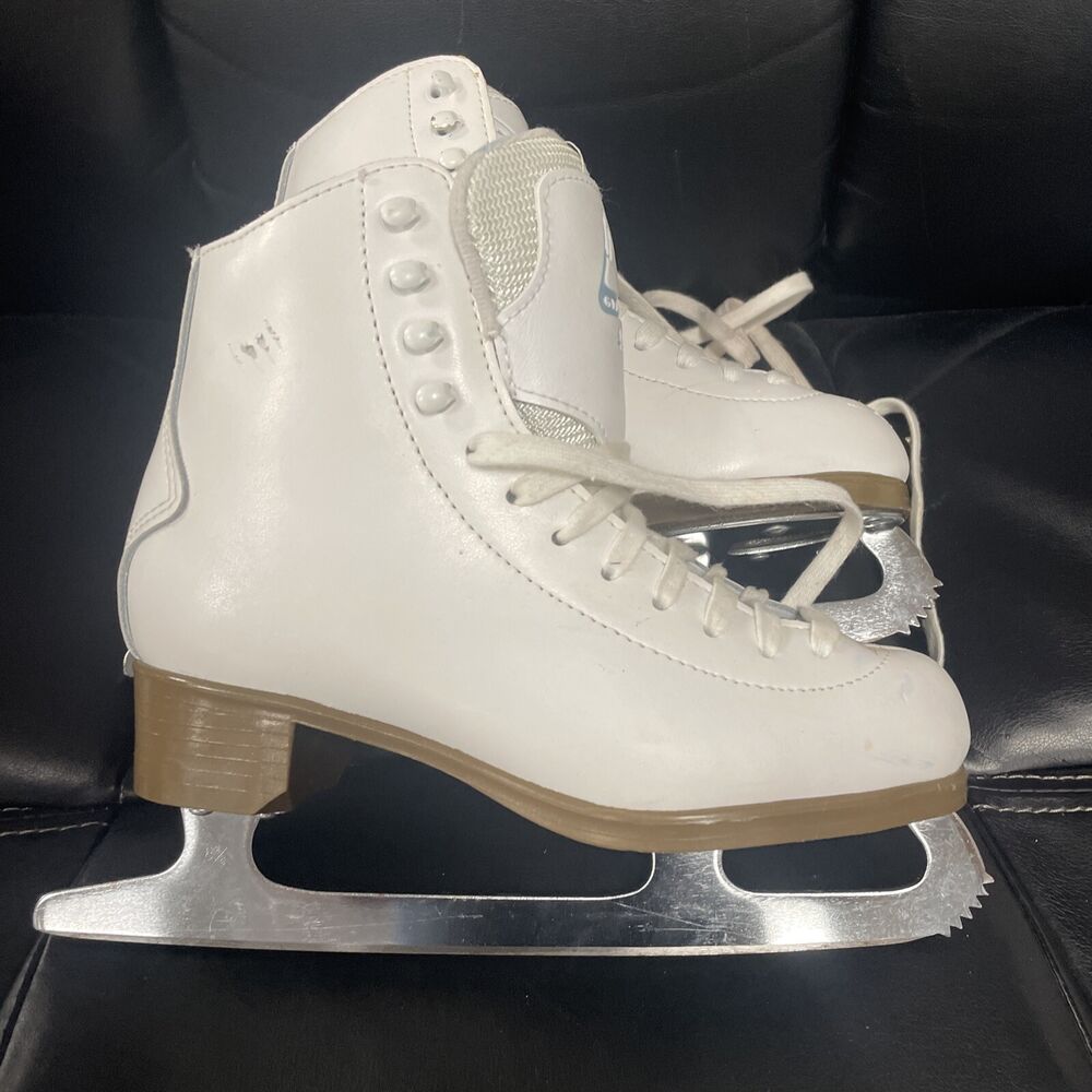 Girls Junior Size 3 Glacier By Jackson 420 Figure Ice Skates SidelineSwap