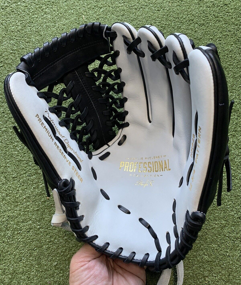 2024 Easton Haylie McCleney Elite 12.75" Pro Fastpitch Softball Glove