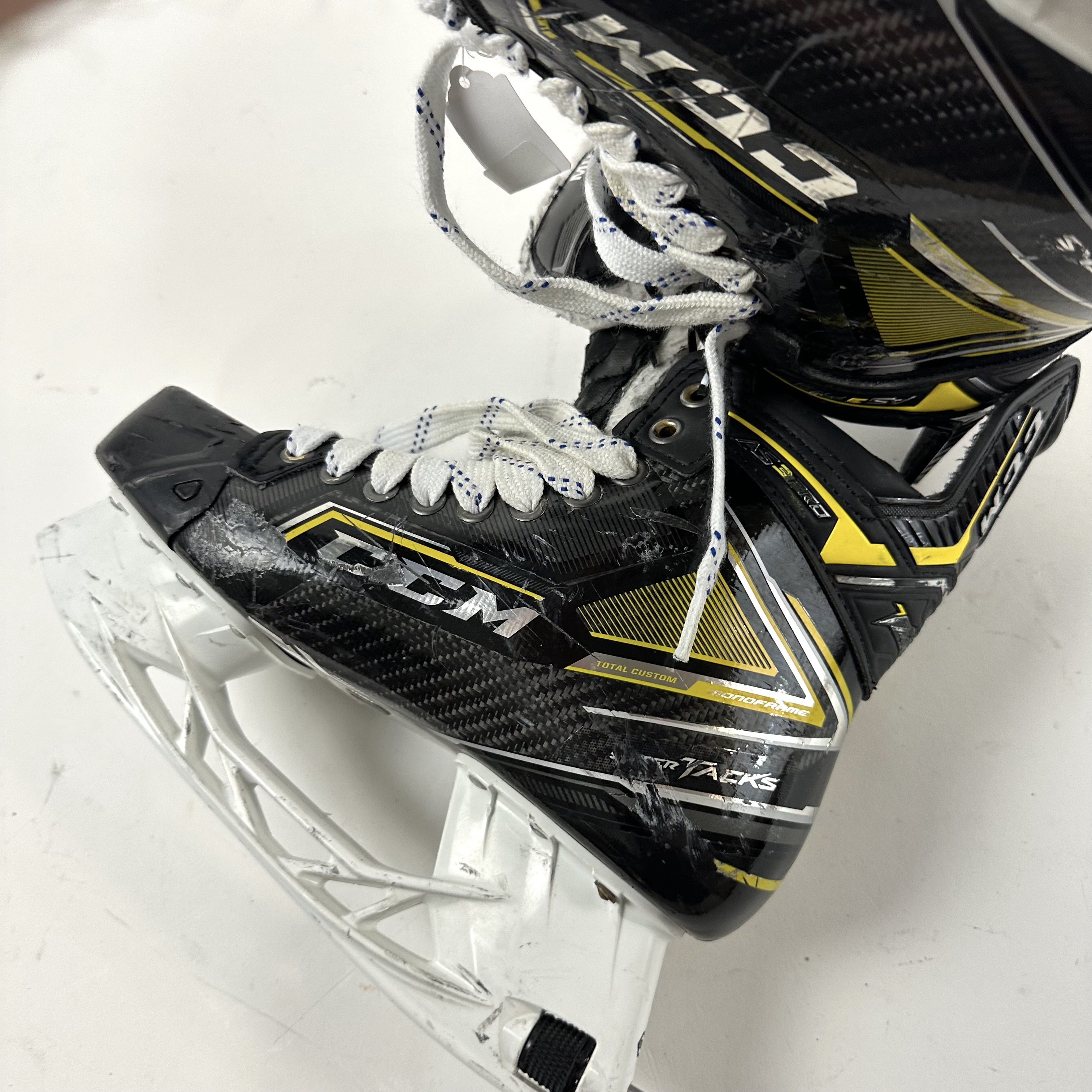 Used CCM Super Tacks AS3 Pro Skates Size 8.5D A1242 SidelineSwap