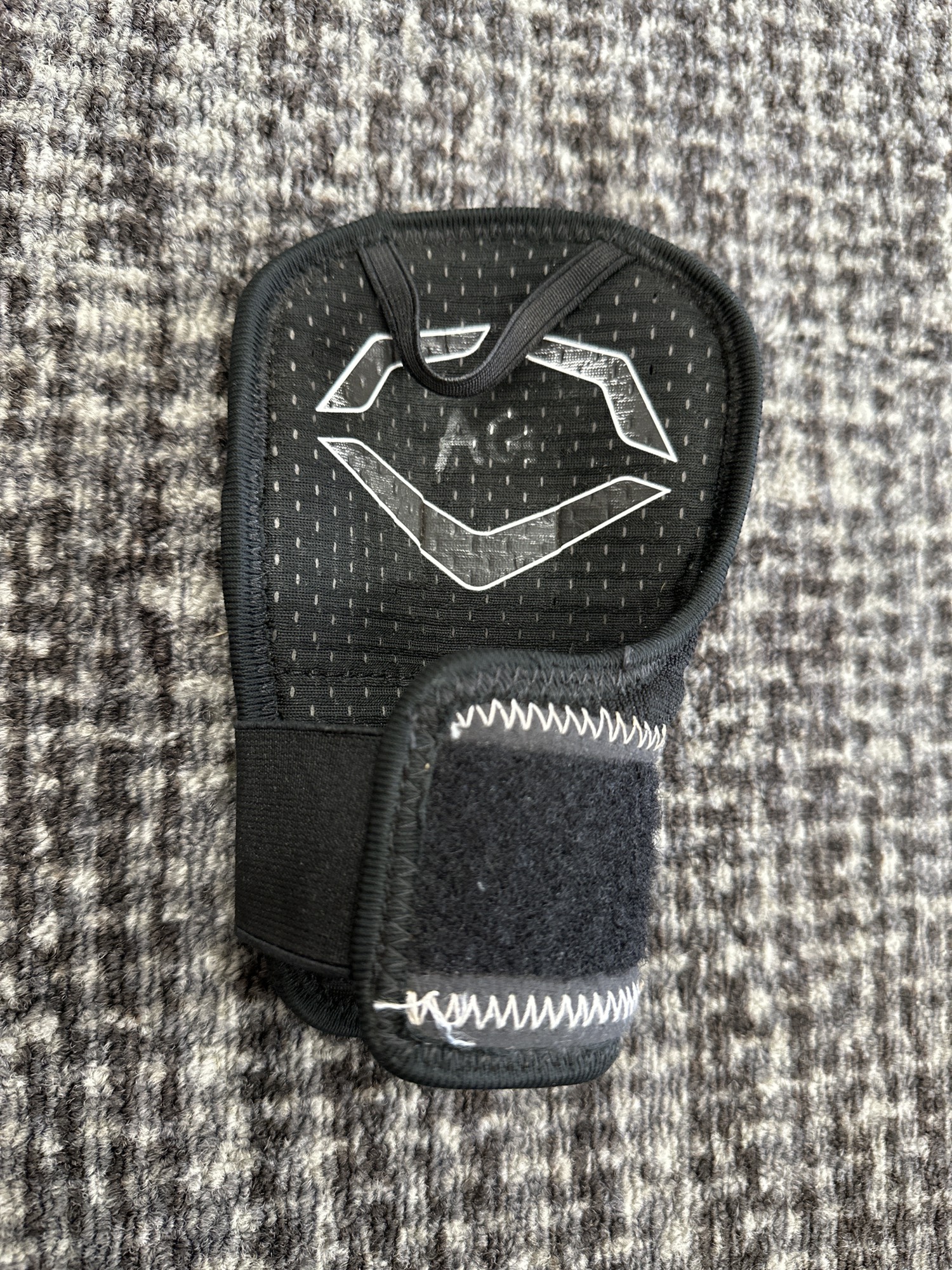 Used EvoShield Batter's Leg, Arm & Wrist Guards SidelineSwap