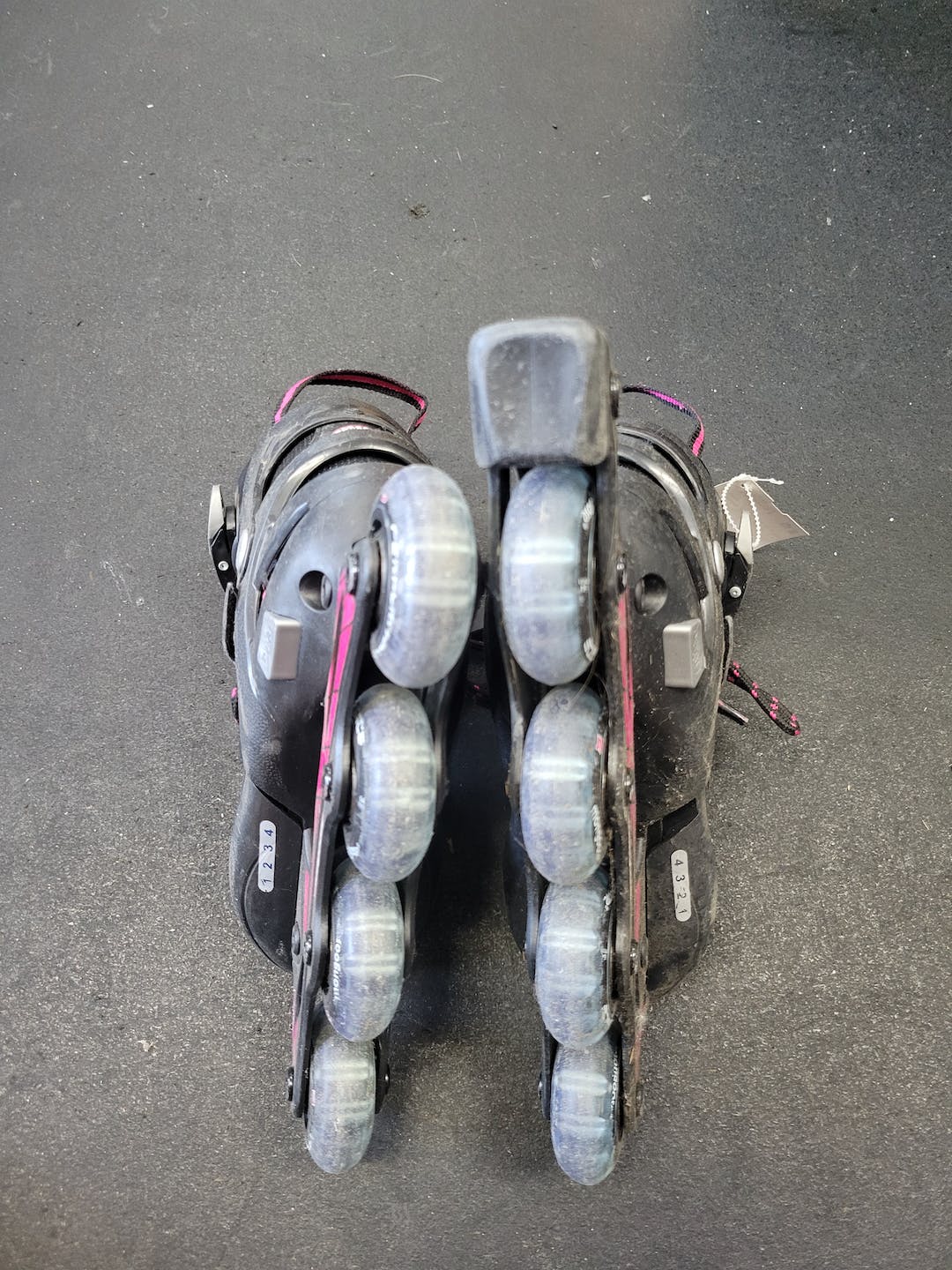 Used Mongoose Inline Skates Adjustable Inline Skates Rec And Fitness