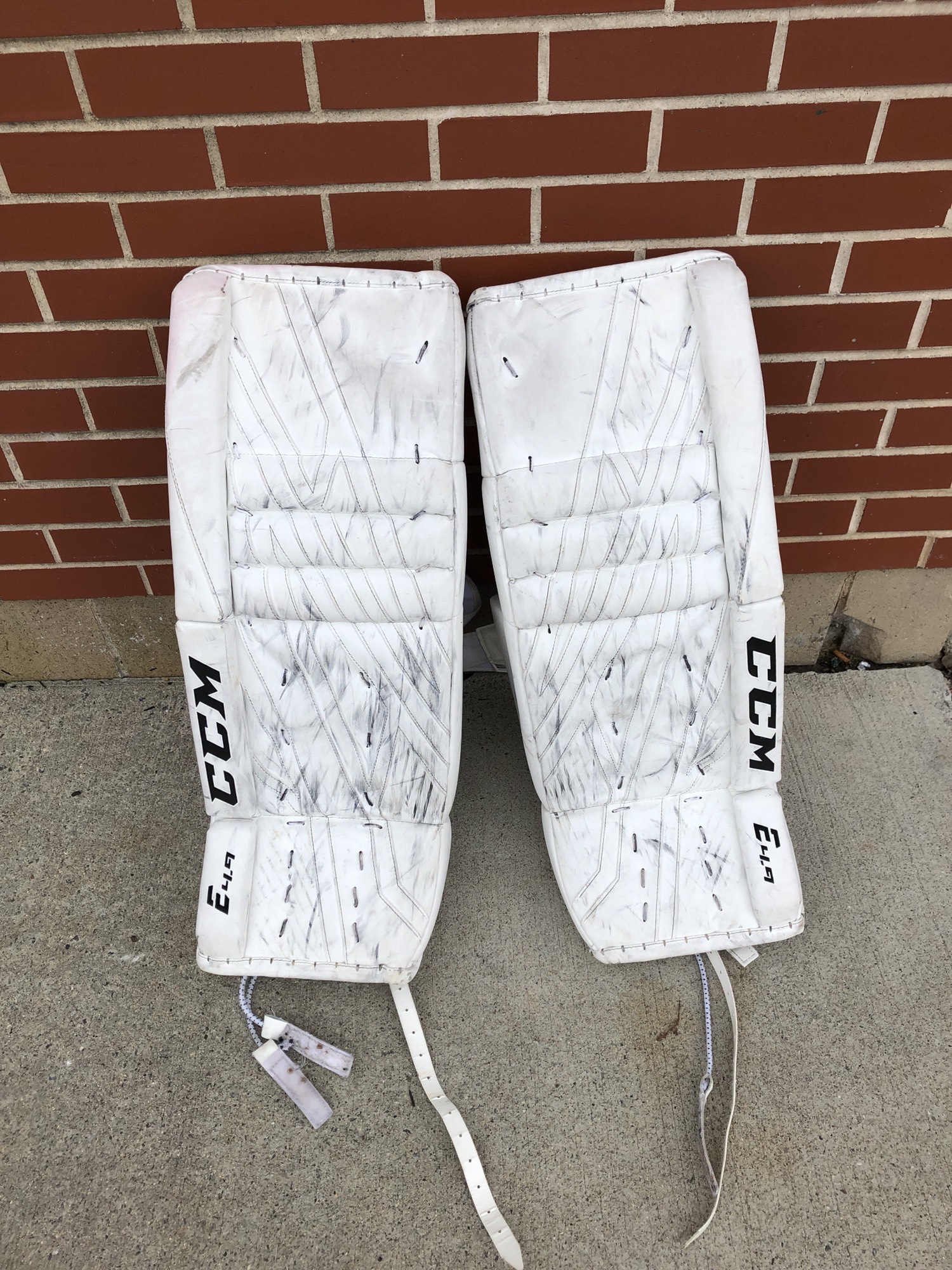 Used CCM Extreme Flex E4.9 Hockey Goalie Leg Pads (31" + 1") SidelineSwap