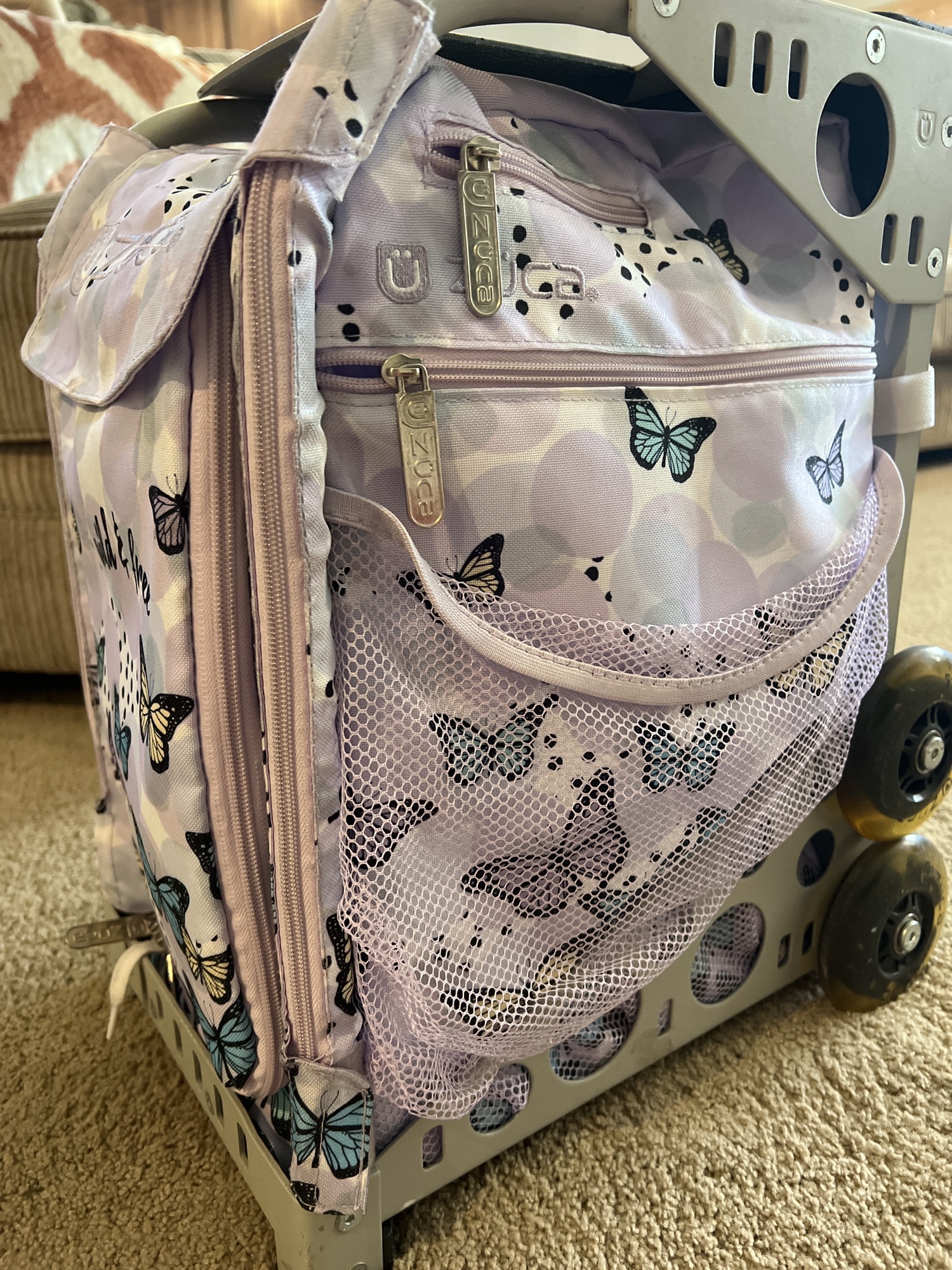 Zuca figure skating bag Light Up Wheels Frame And Bag SidelineSwap