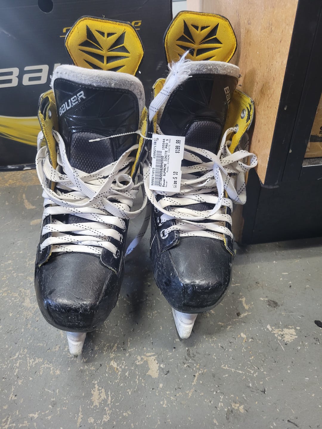Used Bauer Supreme Ignite Pro Senior 7 Ice Hockey Skates SidelineSwap