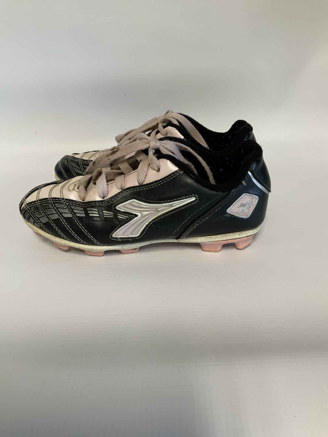 diadora youth soccer cleats