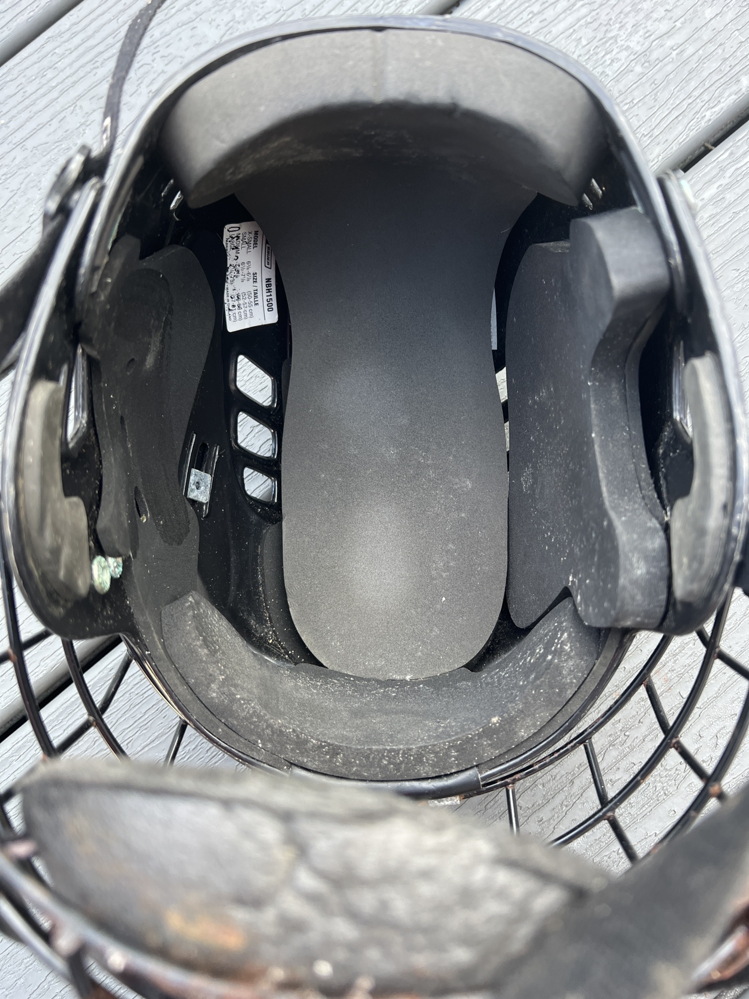 Nike Bauer hockey helmet with cage SidelineSwap