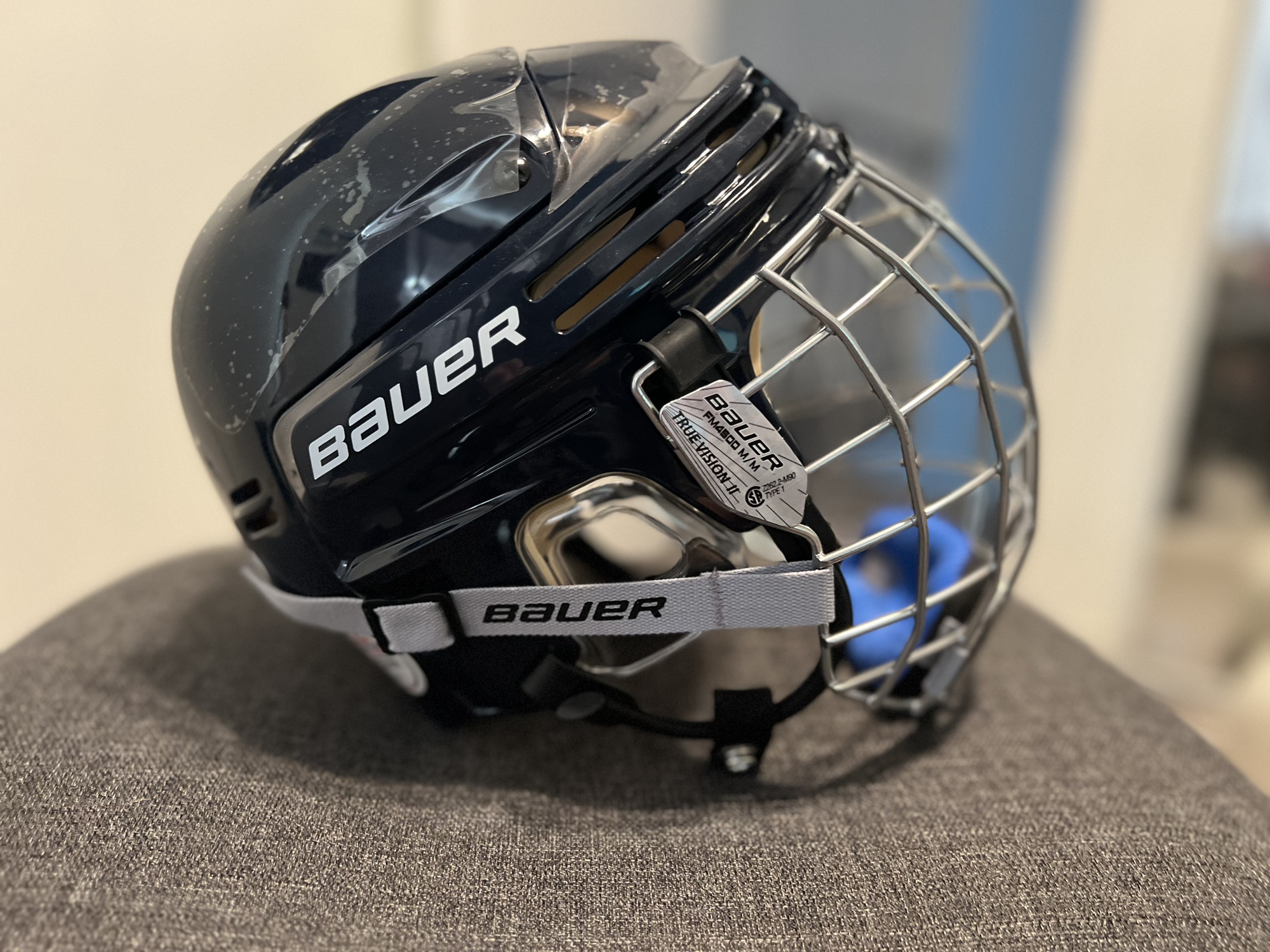 (New) Bauer 4500 Helmet / Combo Medium (Navy) SidelineSwap