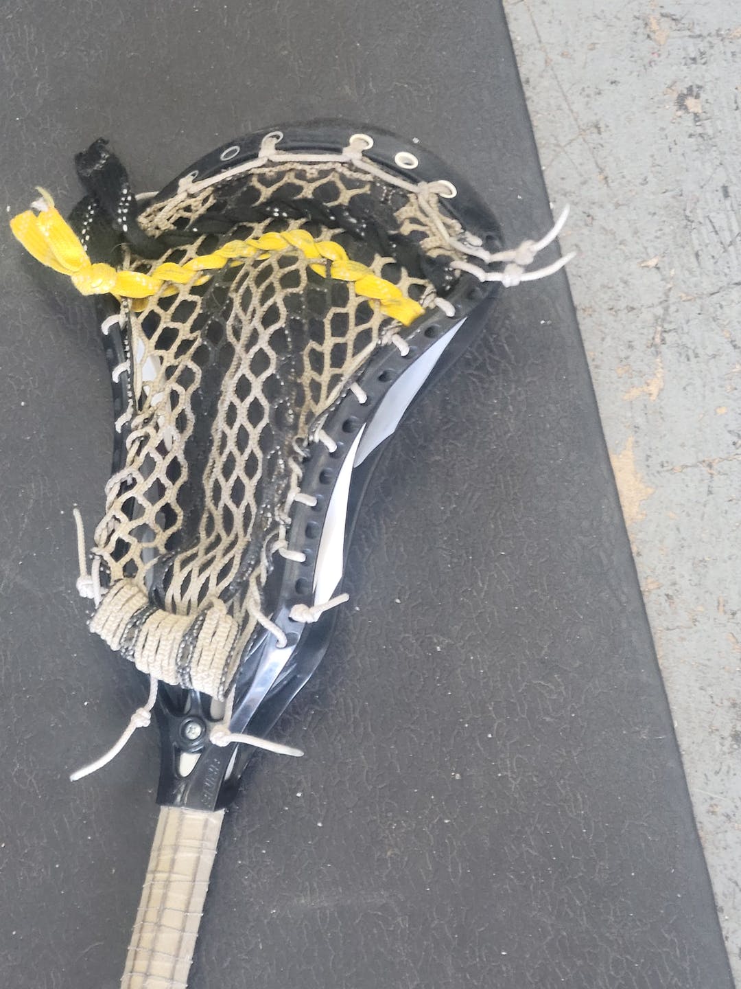 Used Stx 6000 With Brine Head Aluminum Men's Complete Lacrosse Sticks SidelineSwap