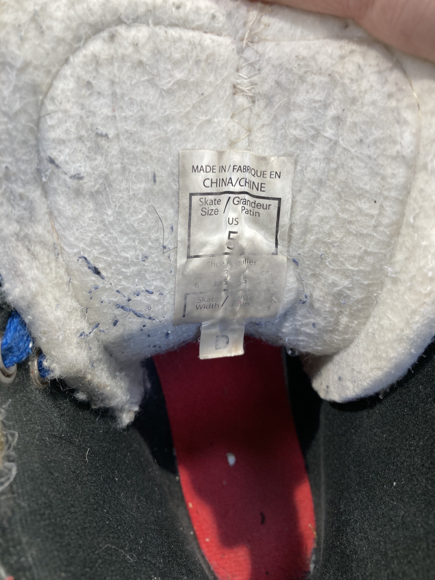 Junior Used CCM Tacks Classic Pro Hockey Skates D&R (Regular) 5.0