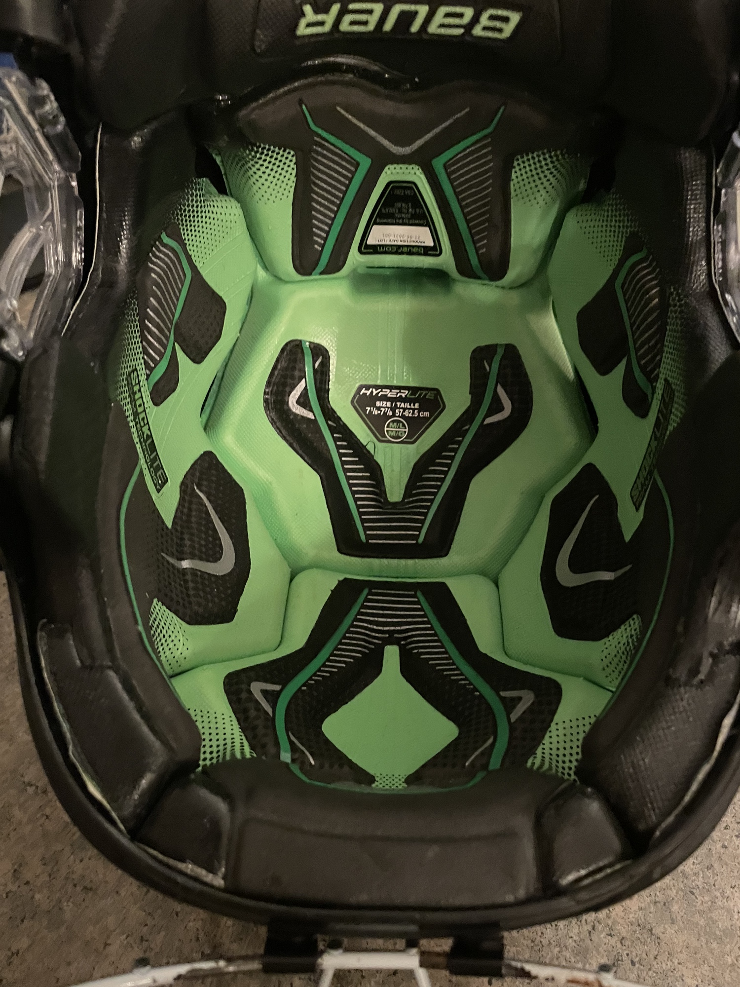 Bauer Hyperlite Black Medium/large Helmet With Bauer Oreo Cage