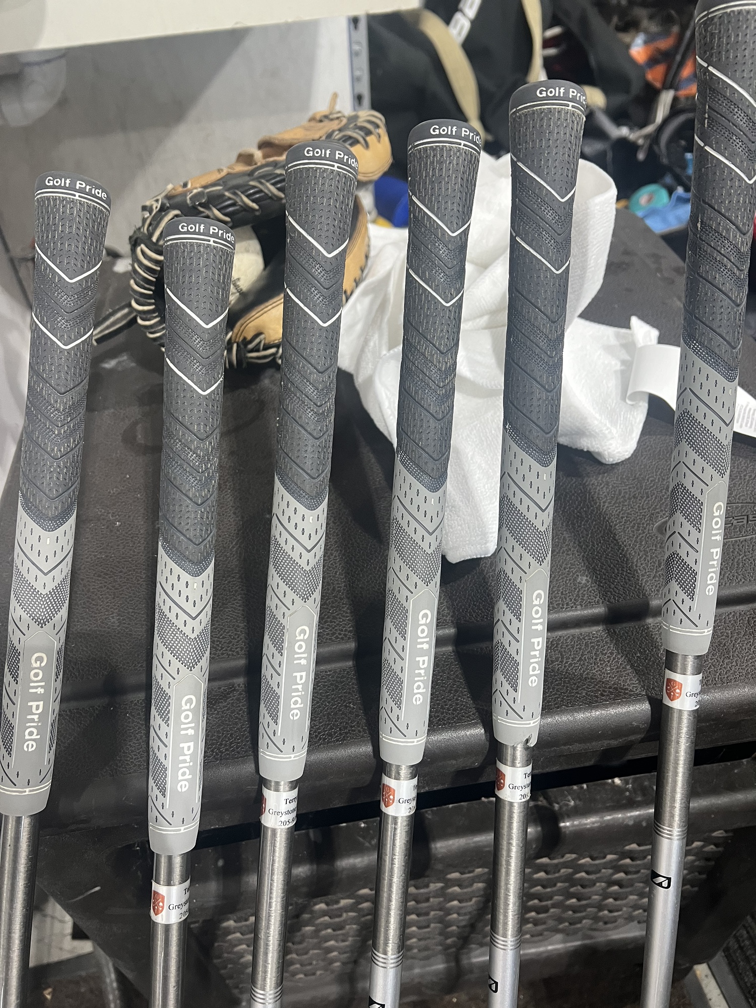 Left handed Pxg 0311 T iron set SidelineSwap