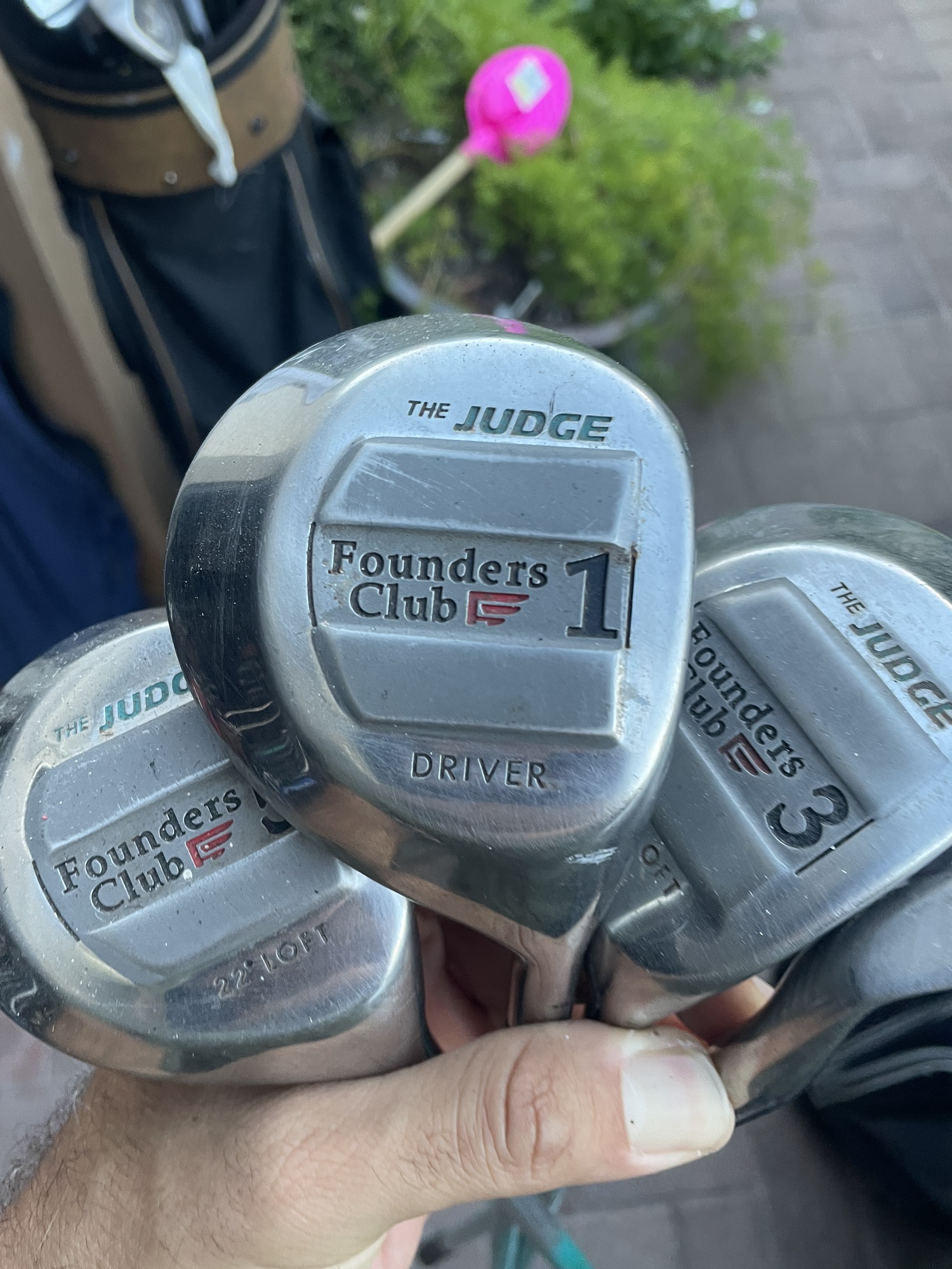 The judge Founders 4 pc golf set in right hand | SidelineSwap