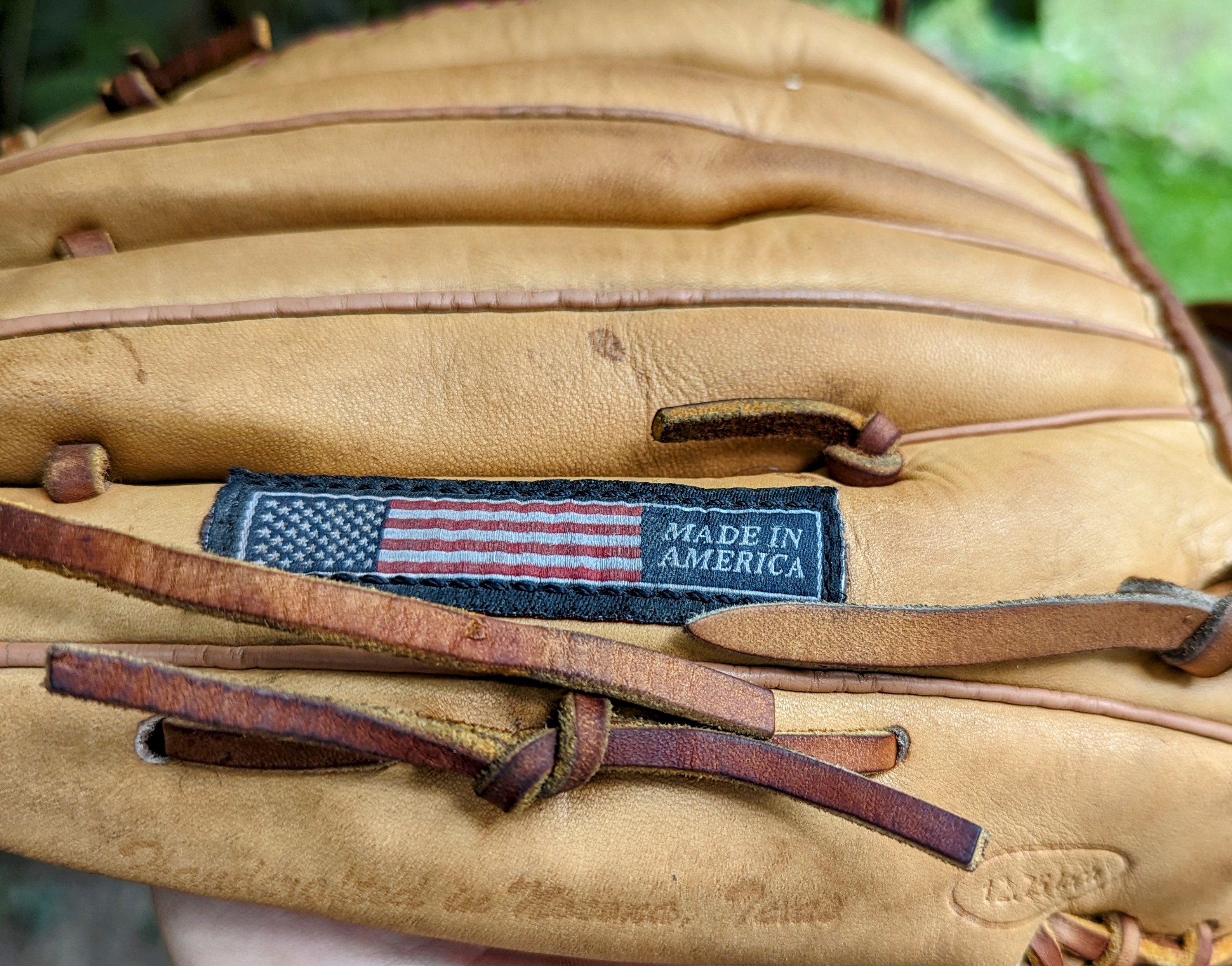 Lightly used Nokona American Legend Pro Series L1275 Baseball