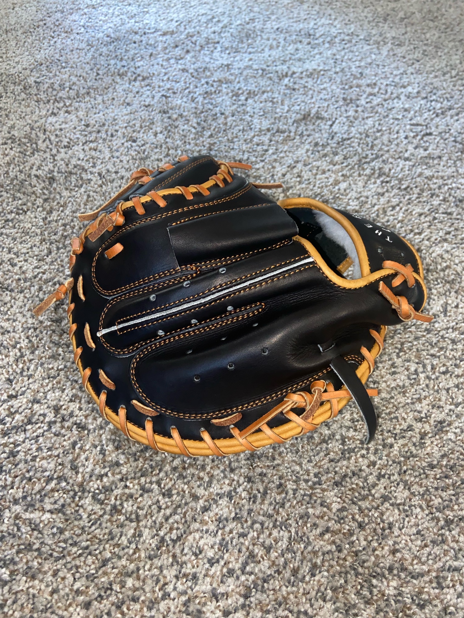 AZ Glove Lab Catchers Mitt SidelineSwap