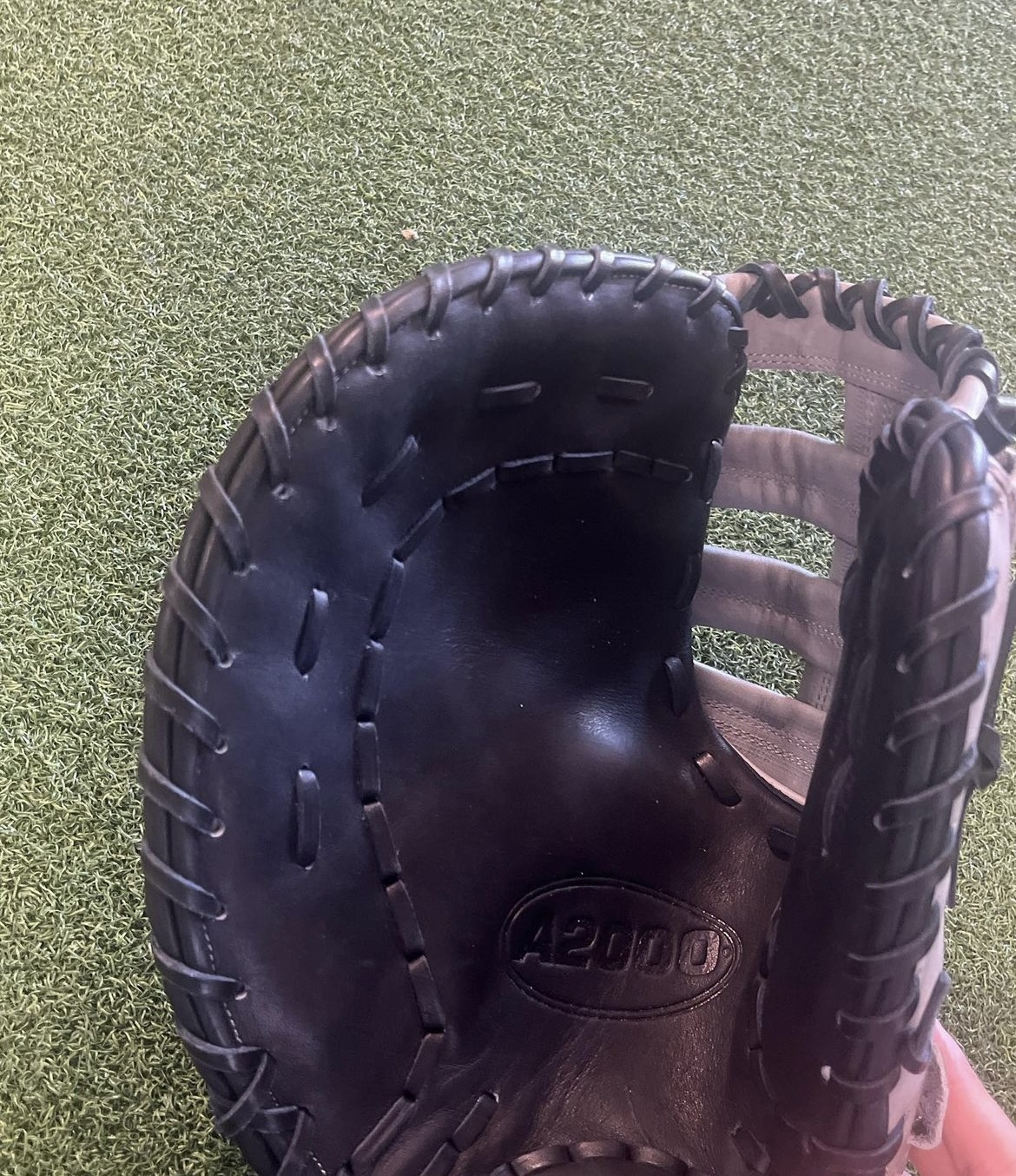 Wilson A2000 First base glove SidelineSwap