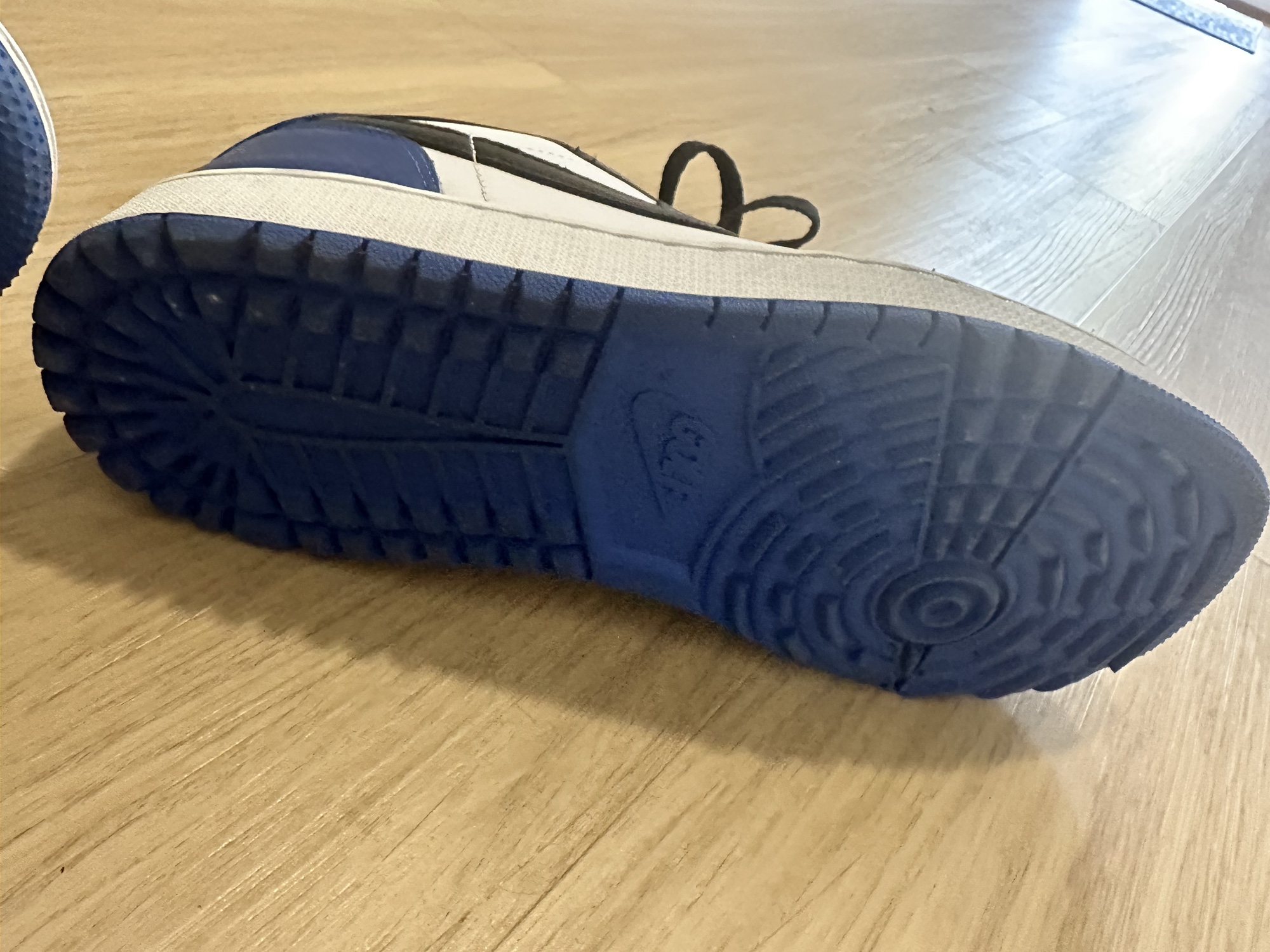 Nike Air Jordan 1 Golf Shoes (Black, Blue, White) SidelineSwap