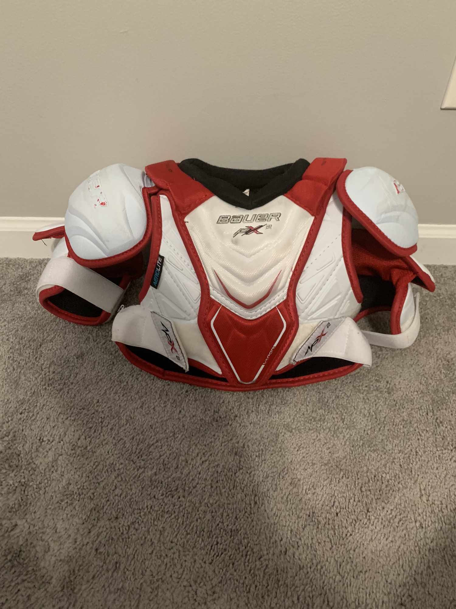 Used Small Bauer Vapor APX2 Shoulder Pads SidelineSwap