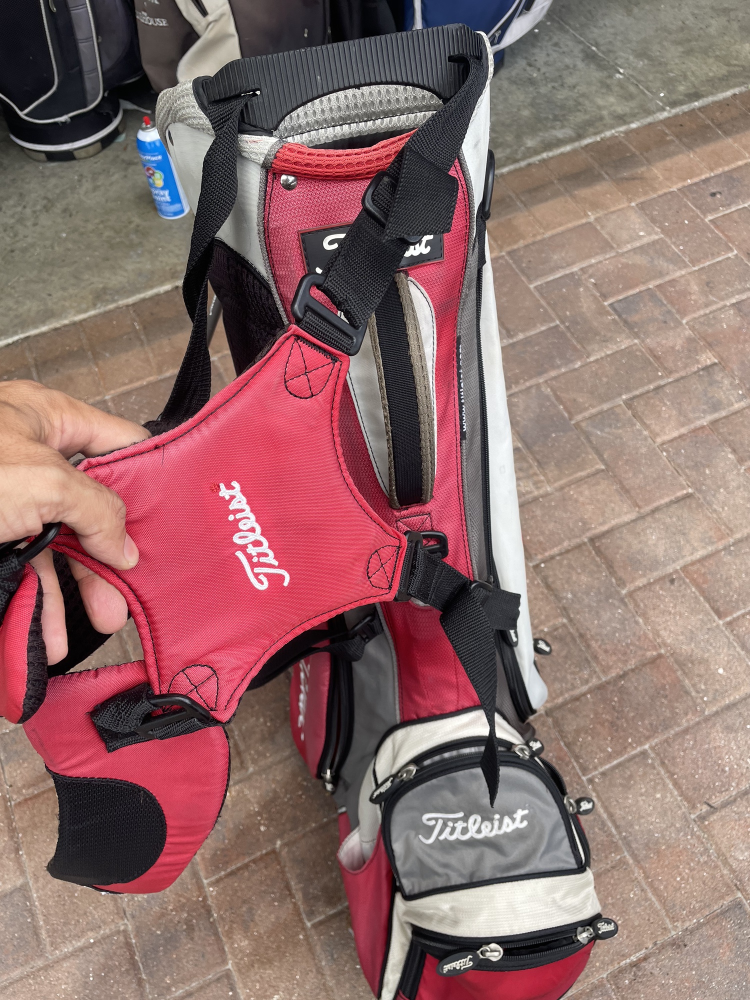 Titleist golf stand bag With large club dividers and double shoulder