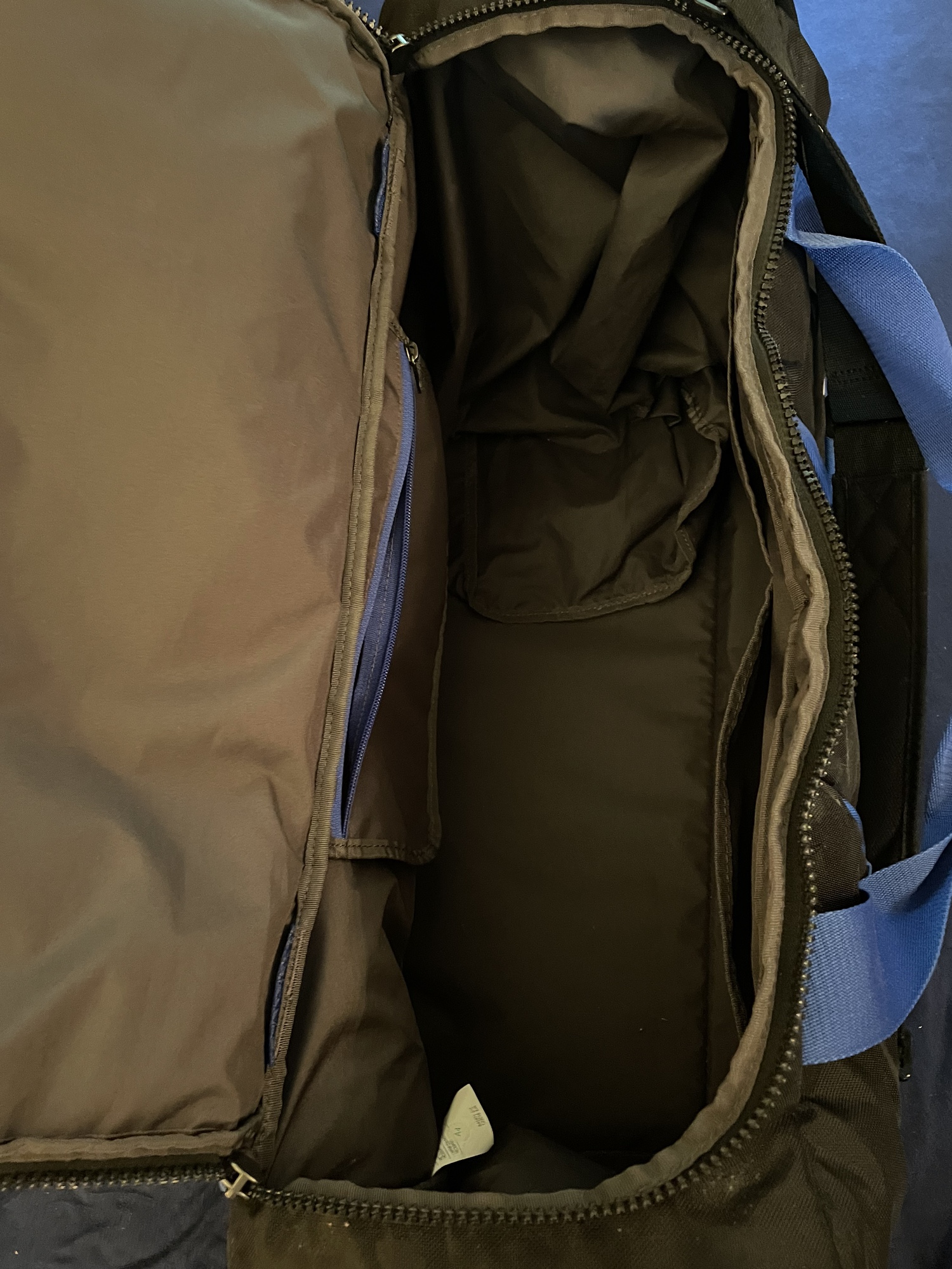 extra large nike duffle bag