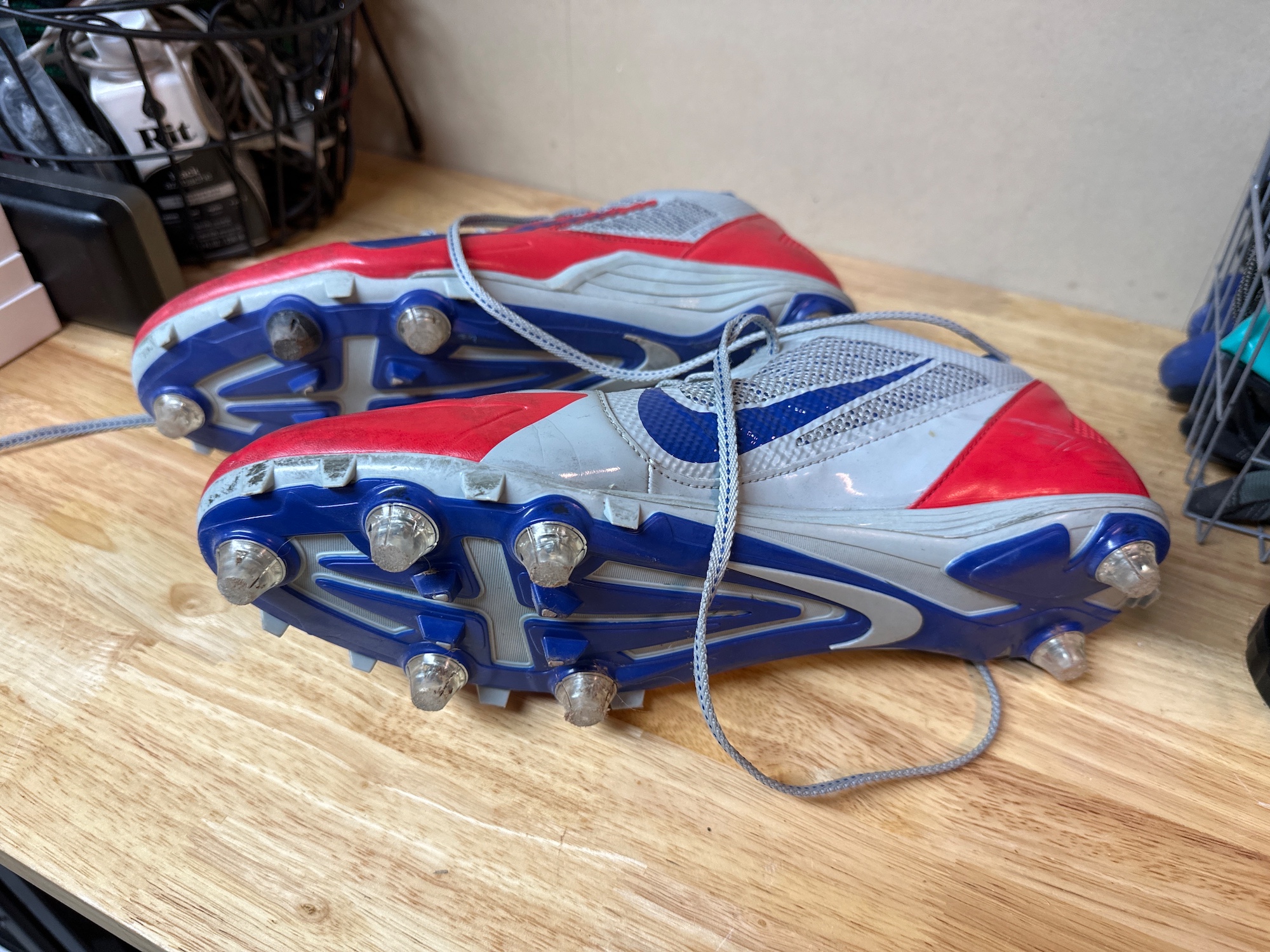 replacement studs for nike soccer cleats