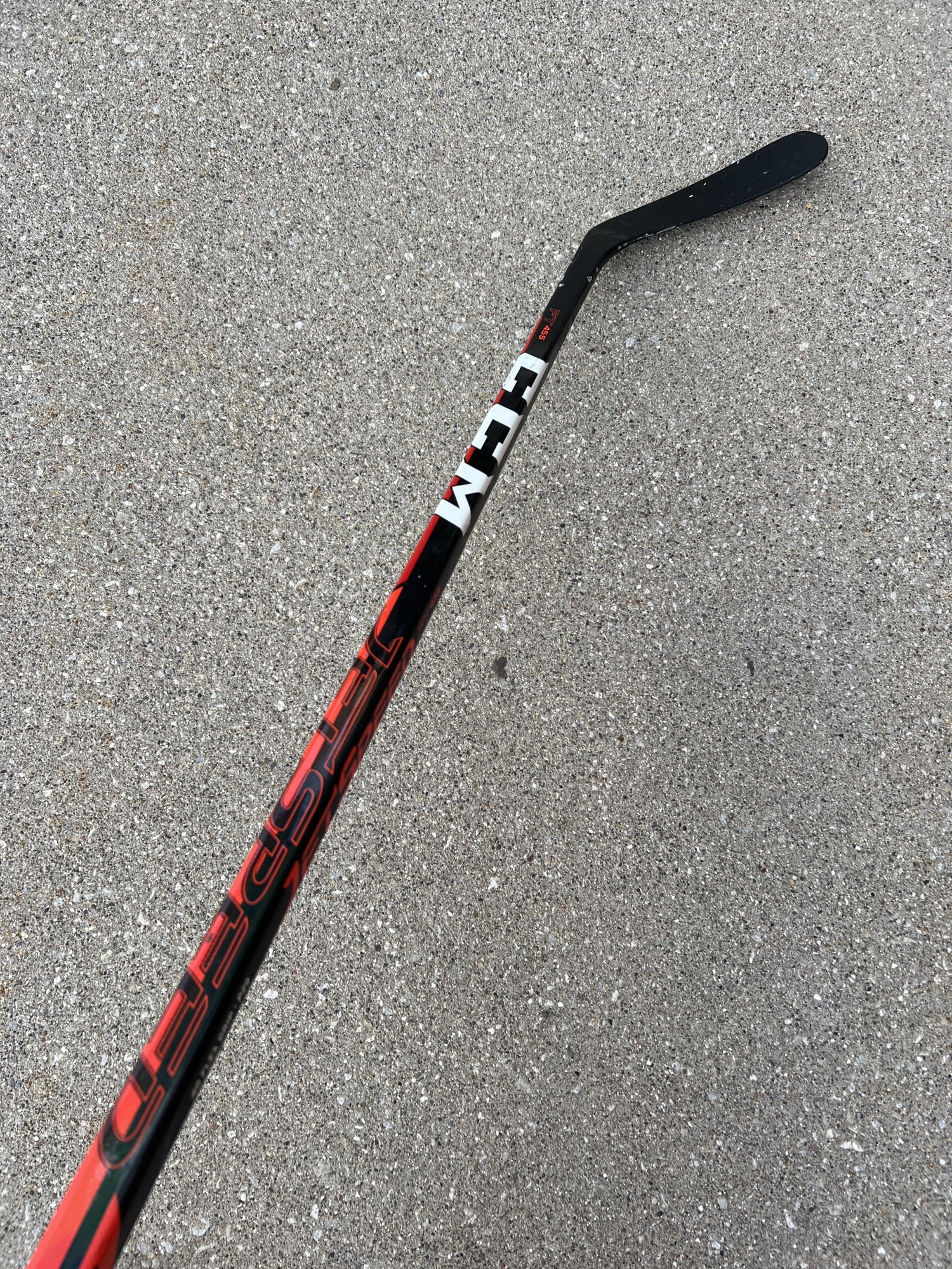 Used Junior CCM Jetspeed FT455 Right Hockey Stick P29 SidelineSwap