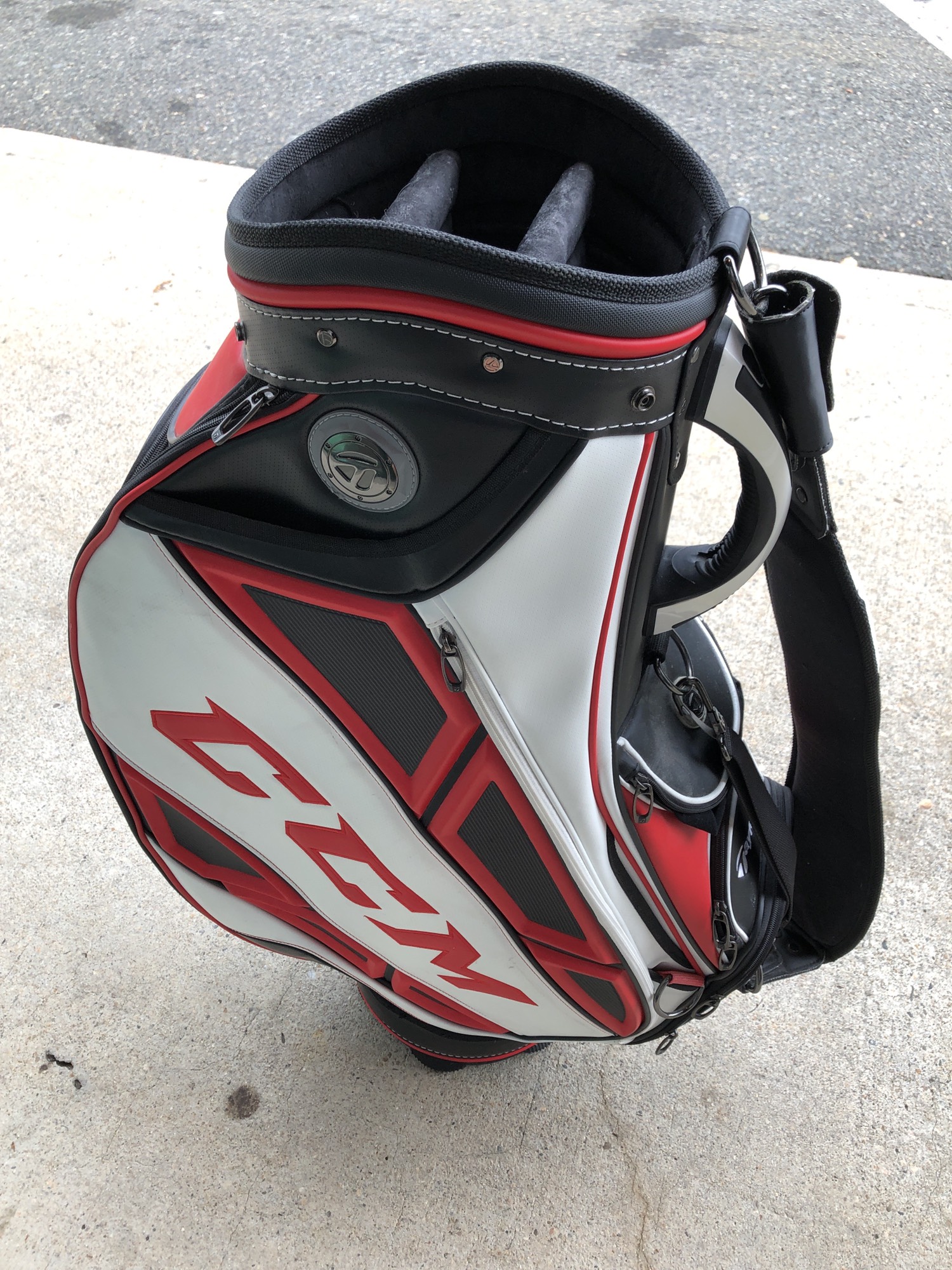 TaylorMade ゴルフバッグ USED Used TaylorMade CCM Golf Carry Bag | SidelineSwap | Buy and Sell