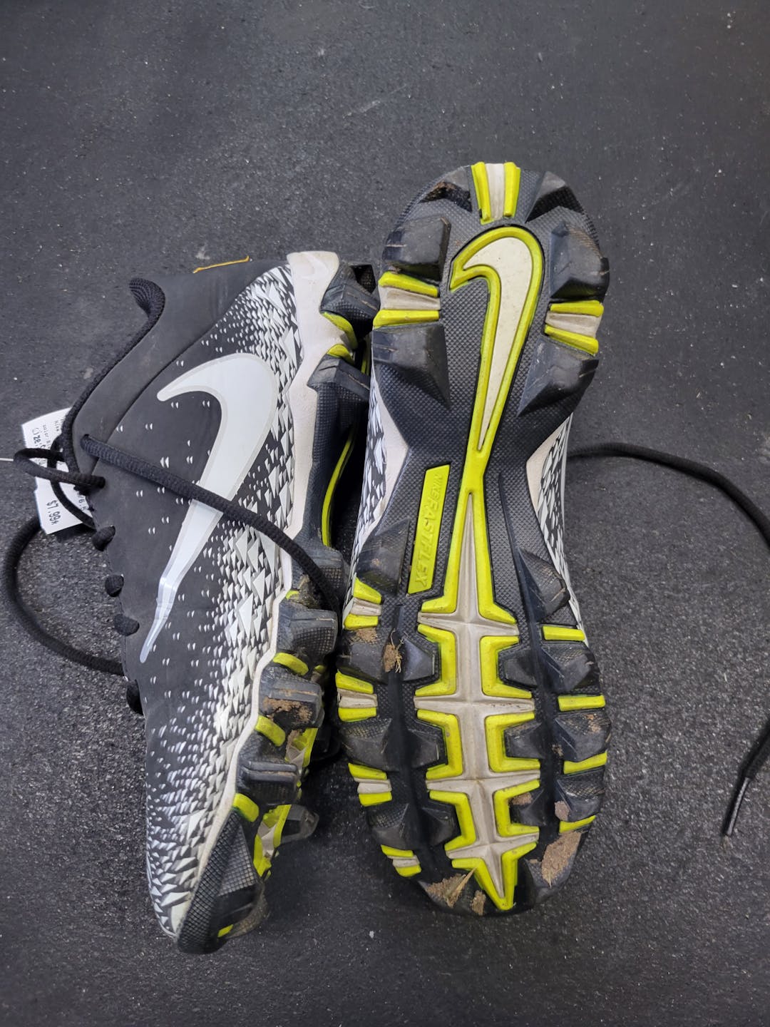 mens 6.5 football cleats