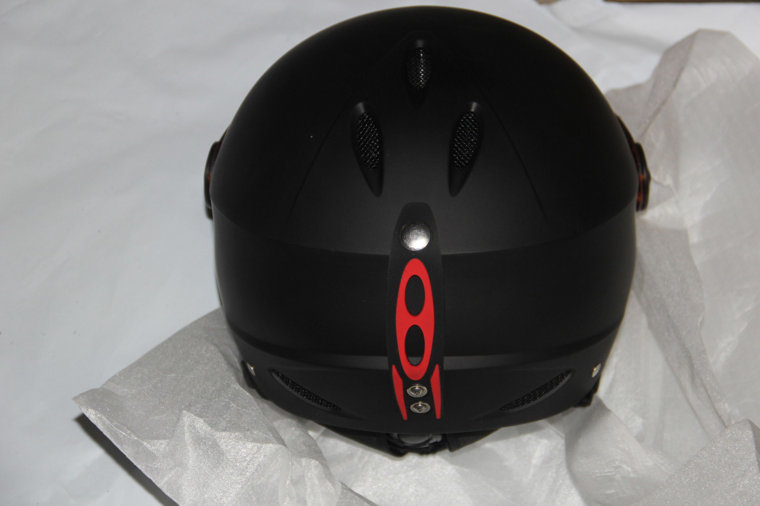 New Snowboard Helmet with Integrated Goggles Shield Ski Snow Helmets