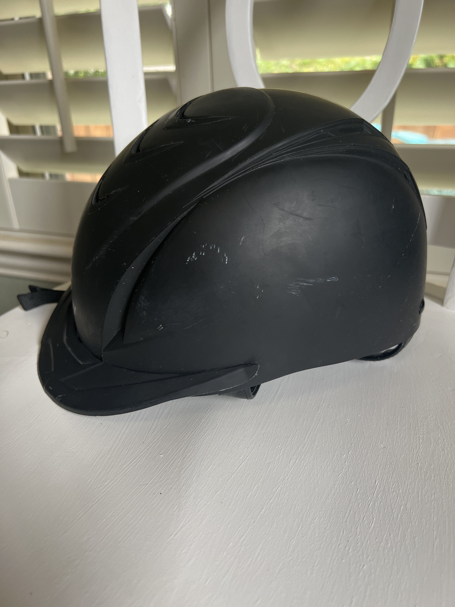 OV Horseback riding helmet SidelineSwap