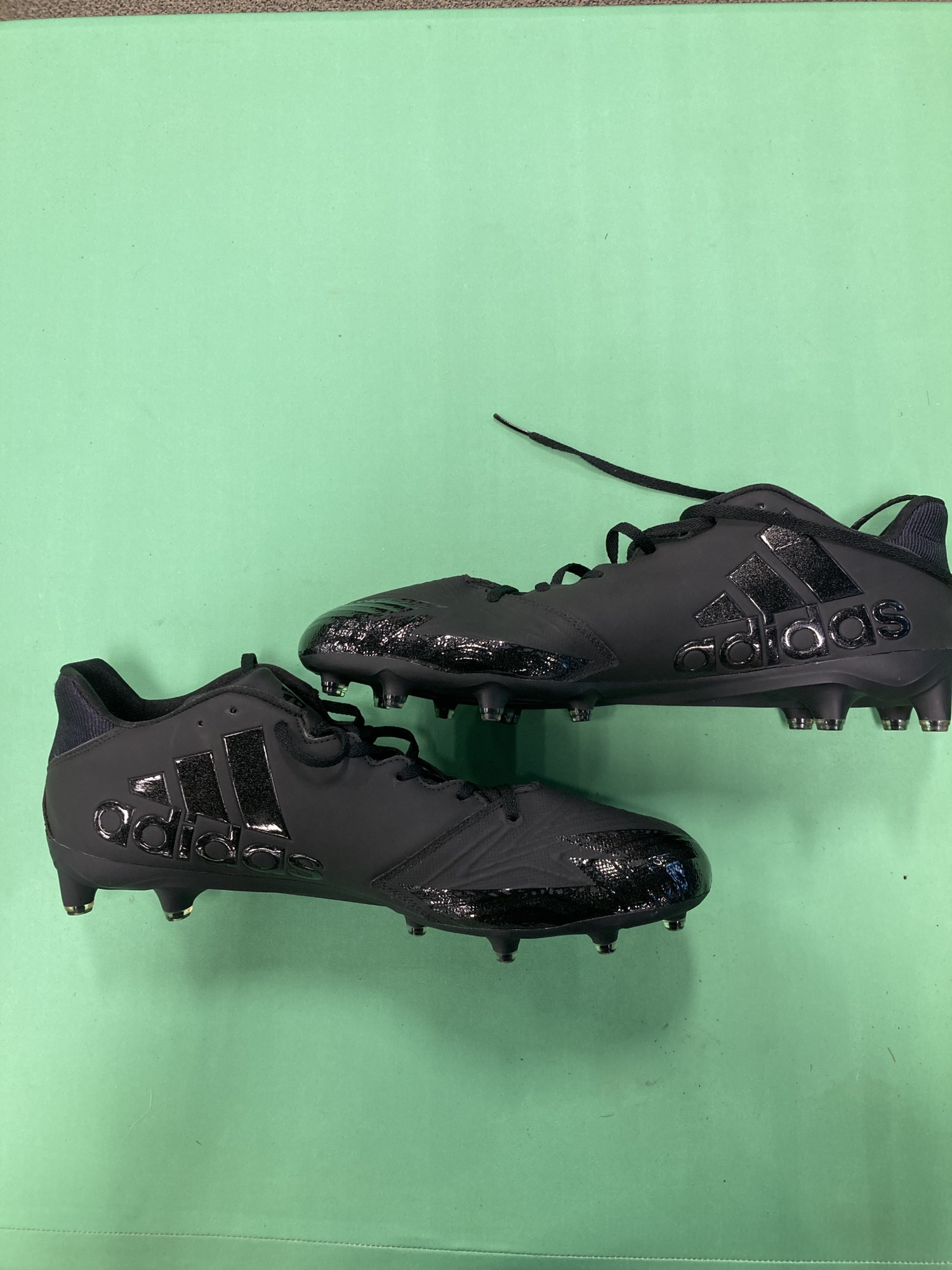 freak x carbon low cleats