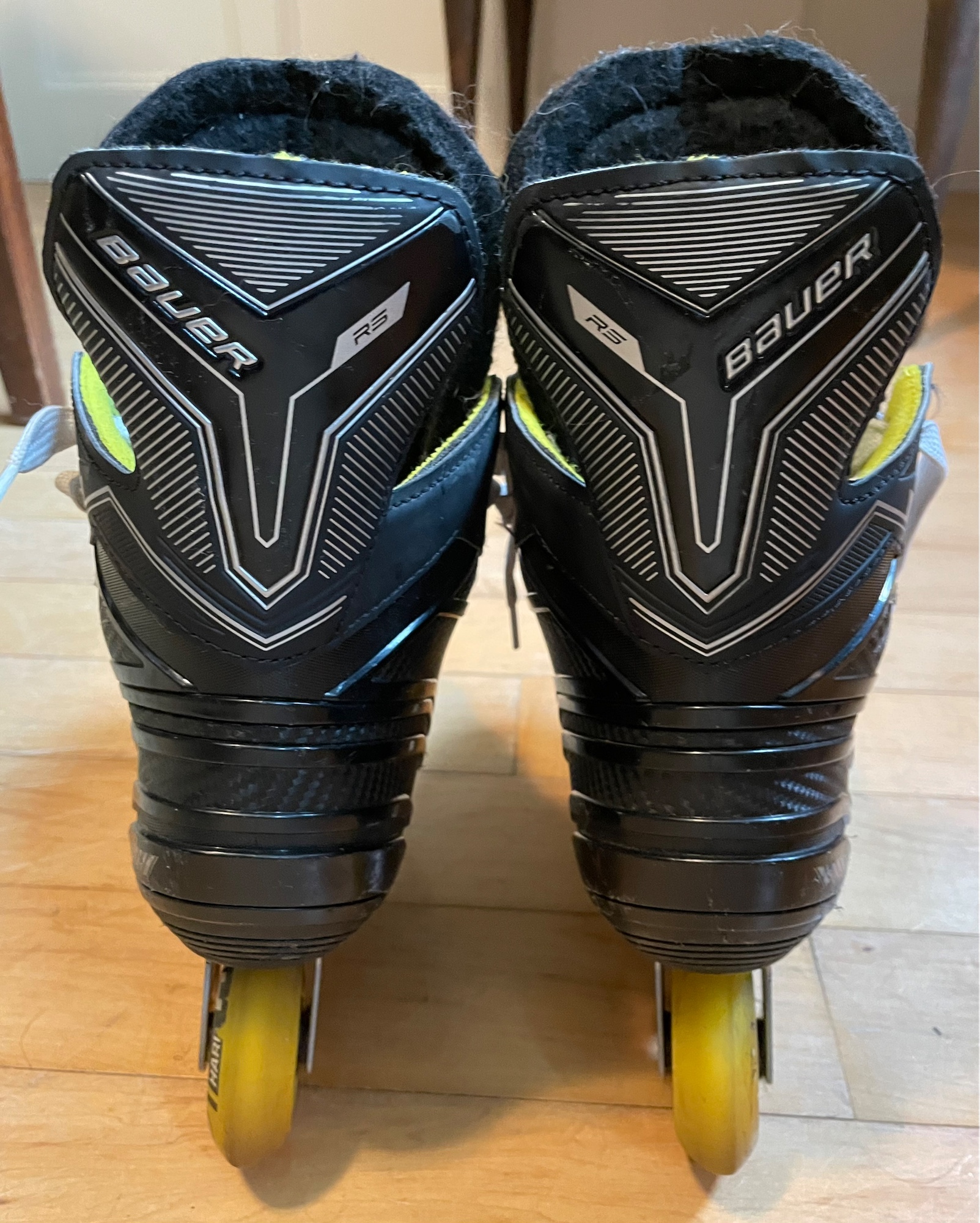 Bauer RS Roller Hockey Skates Size 5.0 R SidelineSwap