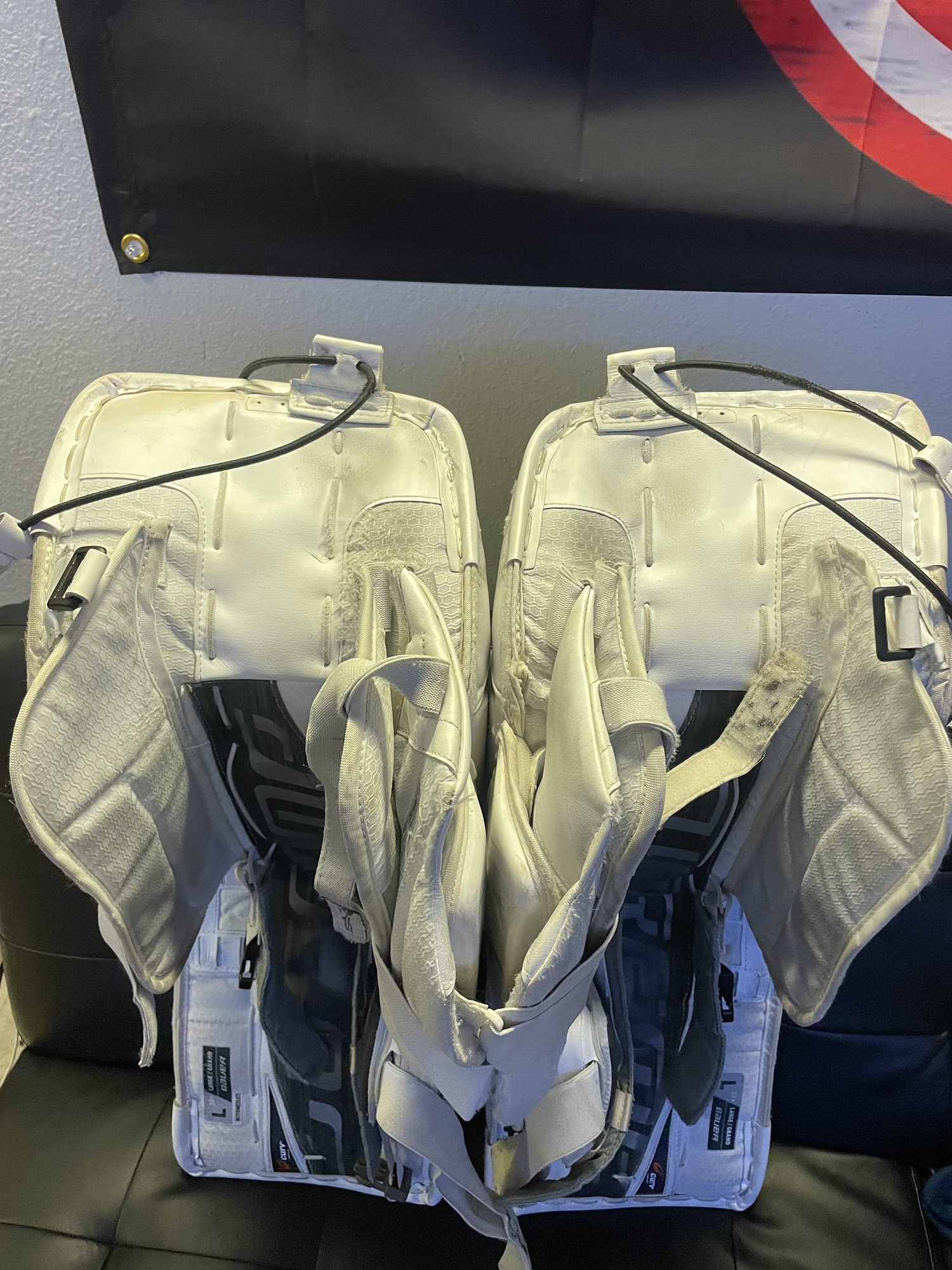 Bauer s3 goalie leg pads SidelineSwap