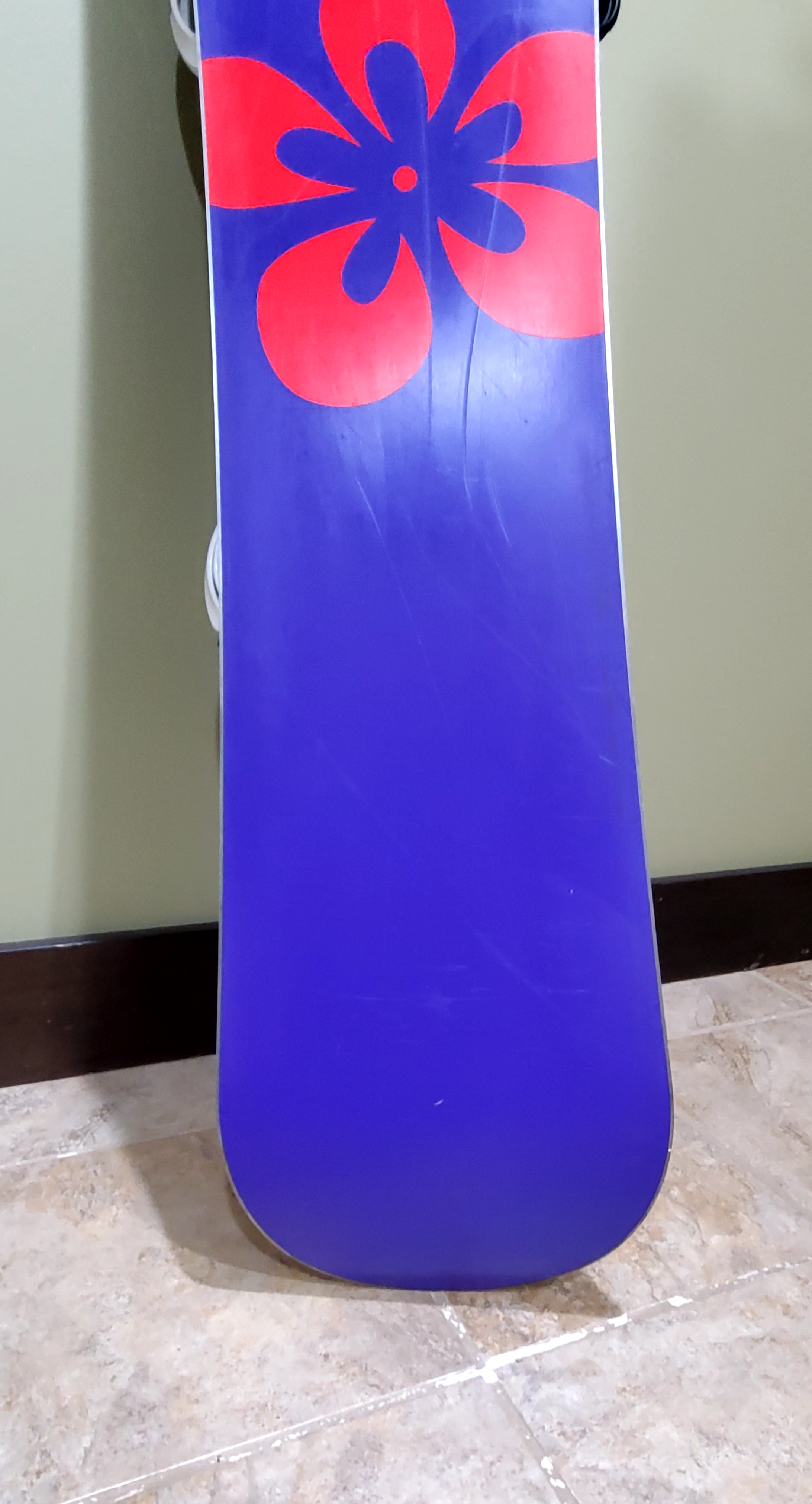 Used Women's 5150 Empress Snowboard Freestyle With Bindings SidelineSwap