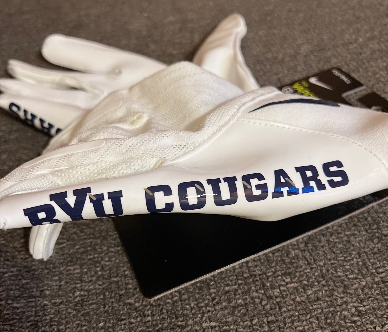 KNIT GLOVE ベージュ Nike Vapor Knit 4.0 Player Issue BYU Cougars Football Gloves