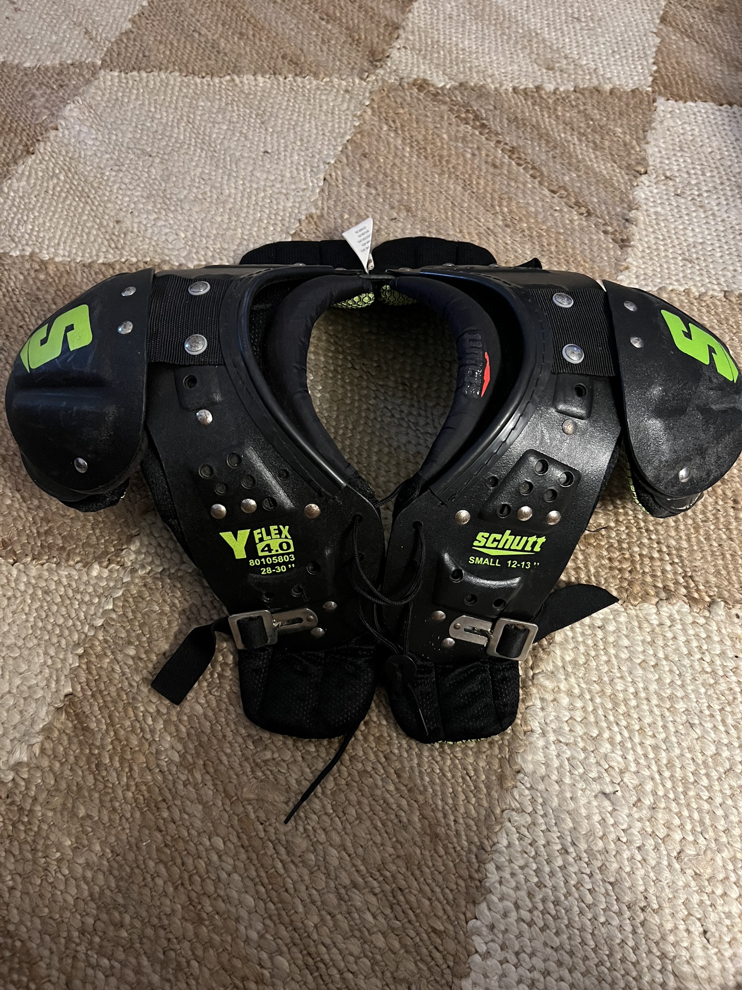 Small Schutt Y Flex 4.0 Youth Shoulder Pads SidelineSwap