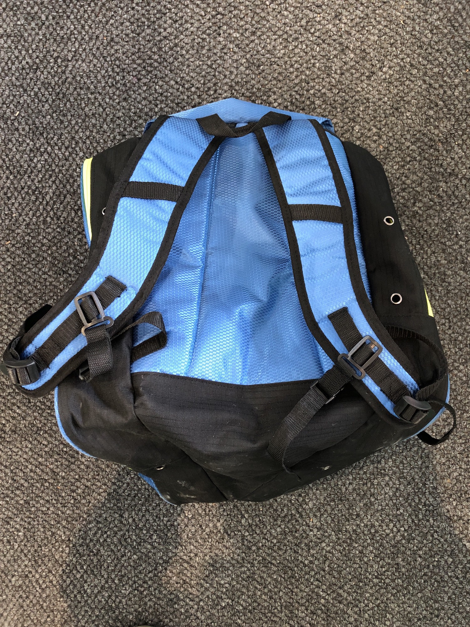 Used Axis Ski Boot Bag SidelineSwap