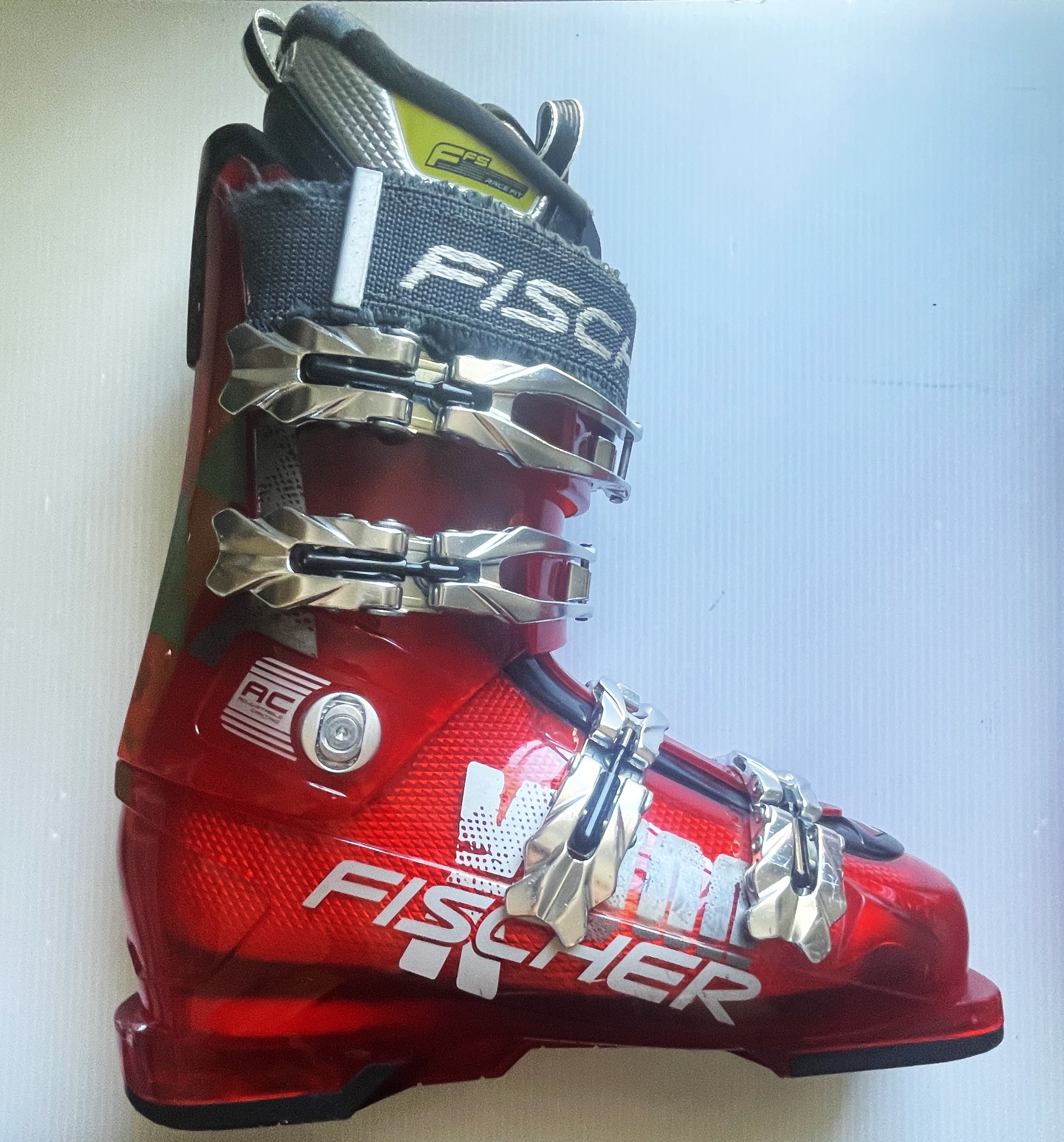 FISHER SOMATEC, SIZE (Mondo) 26.5 TOP OF THE LINE SKI BOOTS SidelineSwap