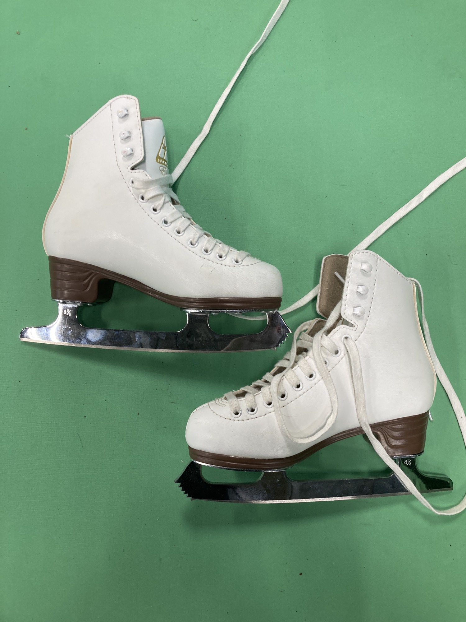 Used Jackson Figure Skates 3.0 SidelineSwap