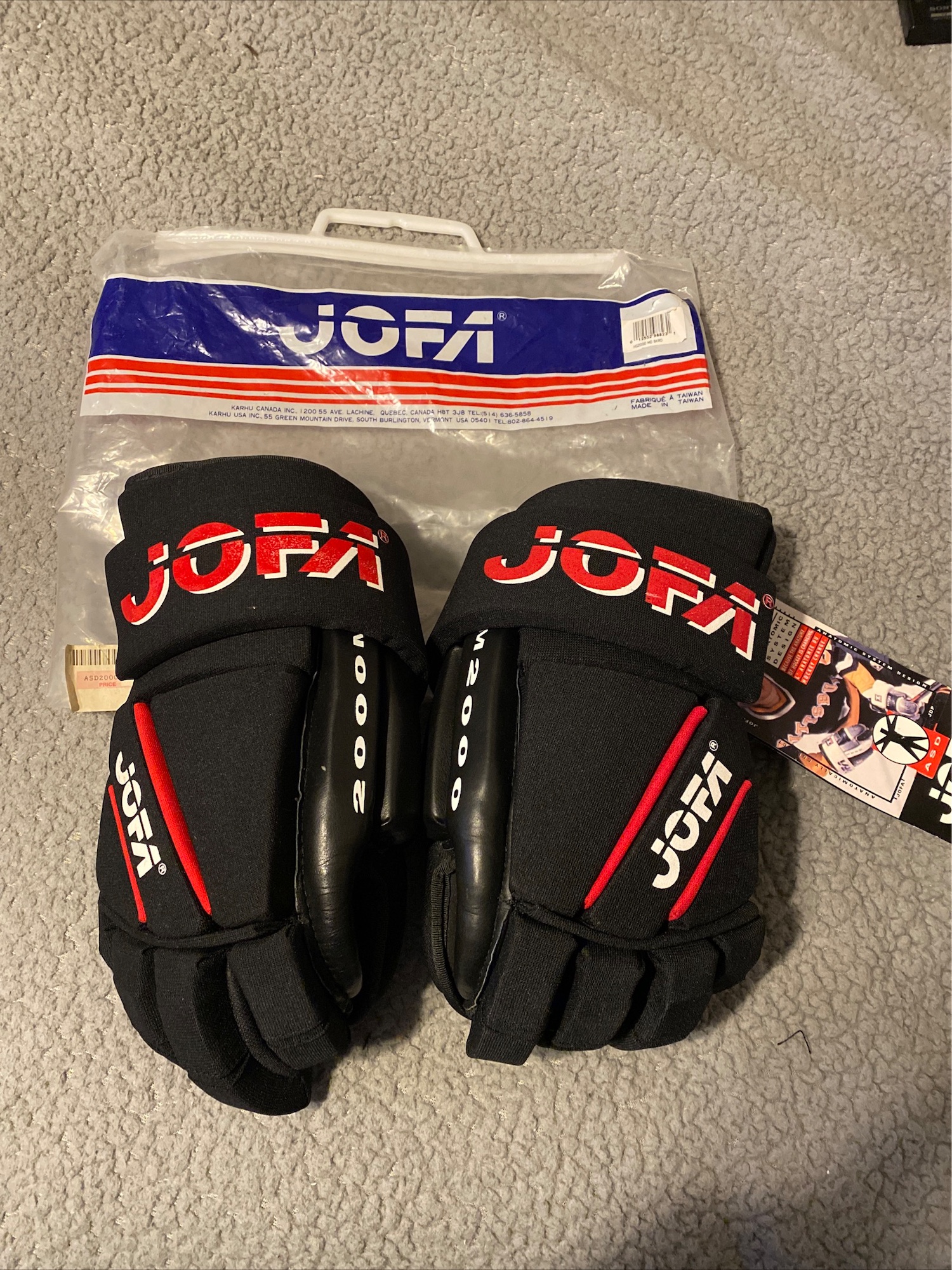 New Old Stock Vintage JOFA 2000M ASD Chicago Blackhawks Senior Hockey