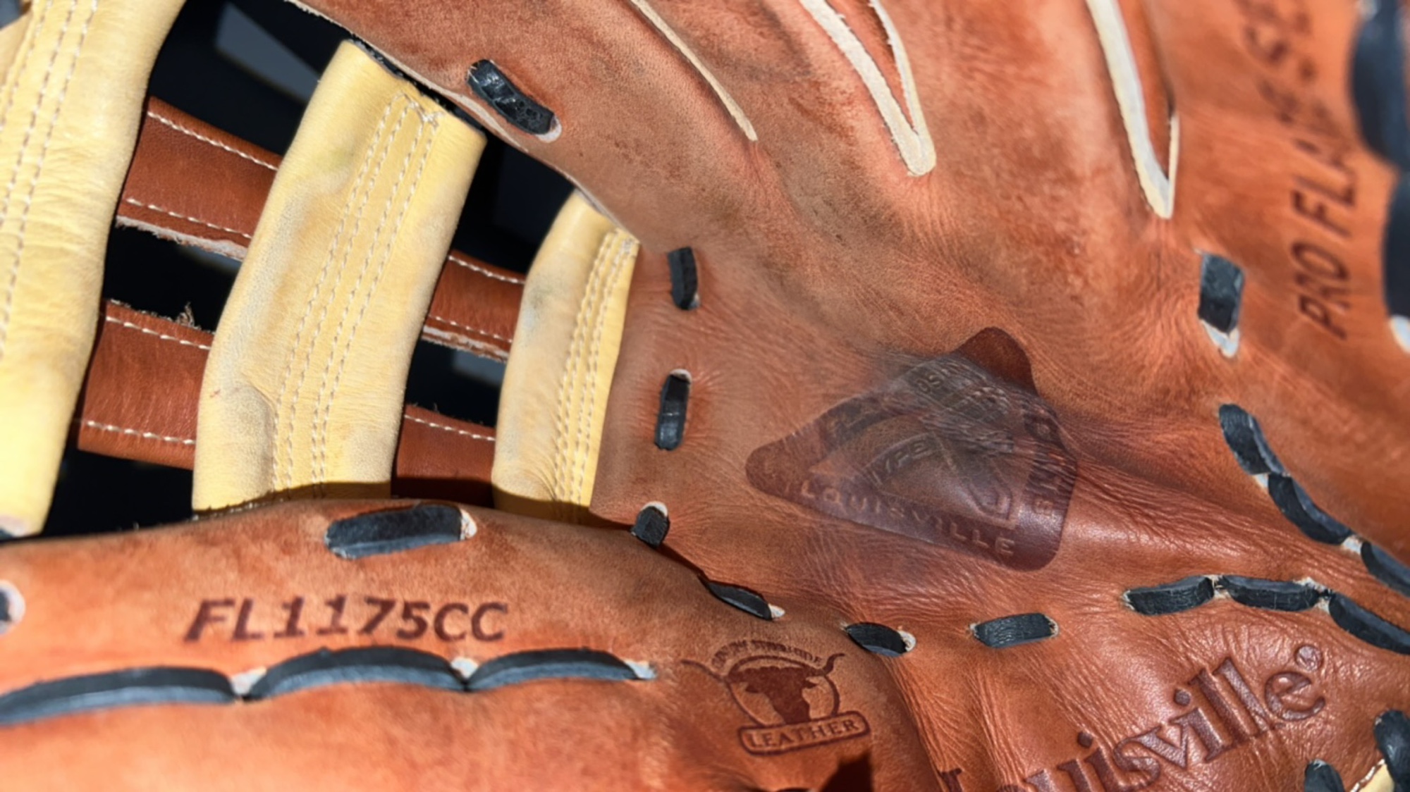 Used Infield 11.75" Pro Flare Baseball Glove SidelineSwap