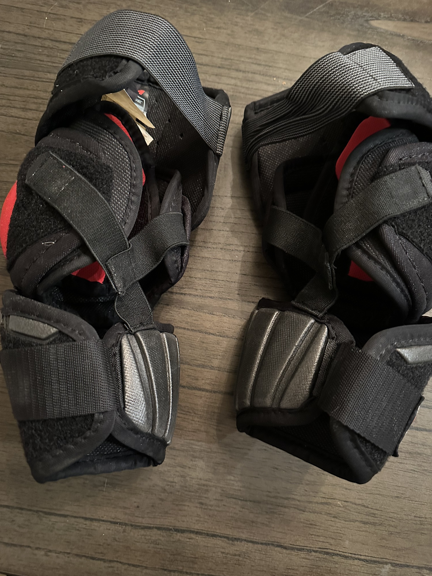 Used Large CCM Pro Stock QuickLite Elbow Pads SidelineSwap