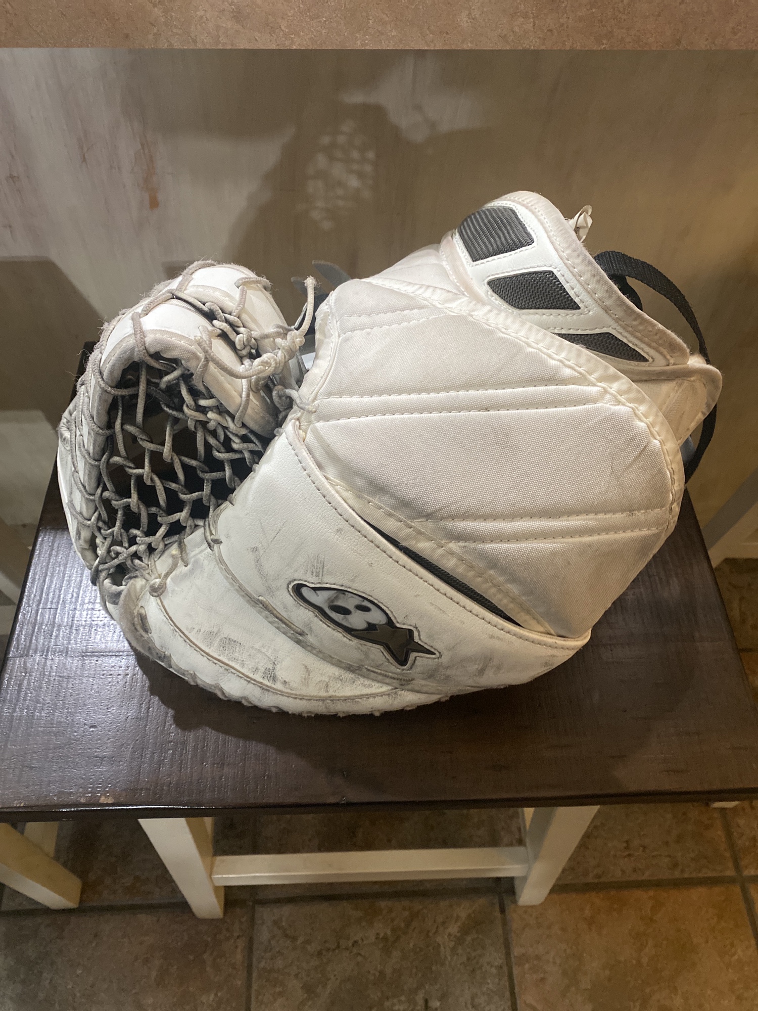 Brian’s X Senior Glove SidelineSwap