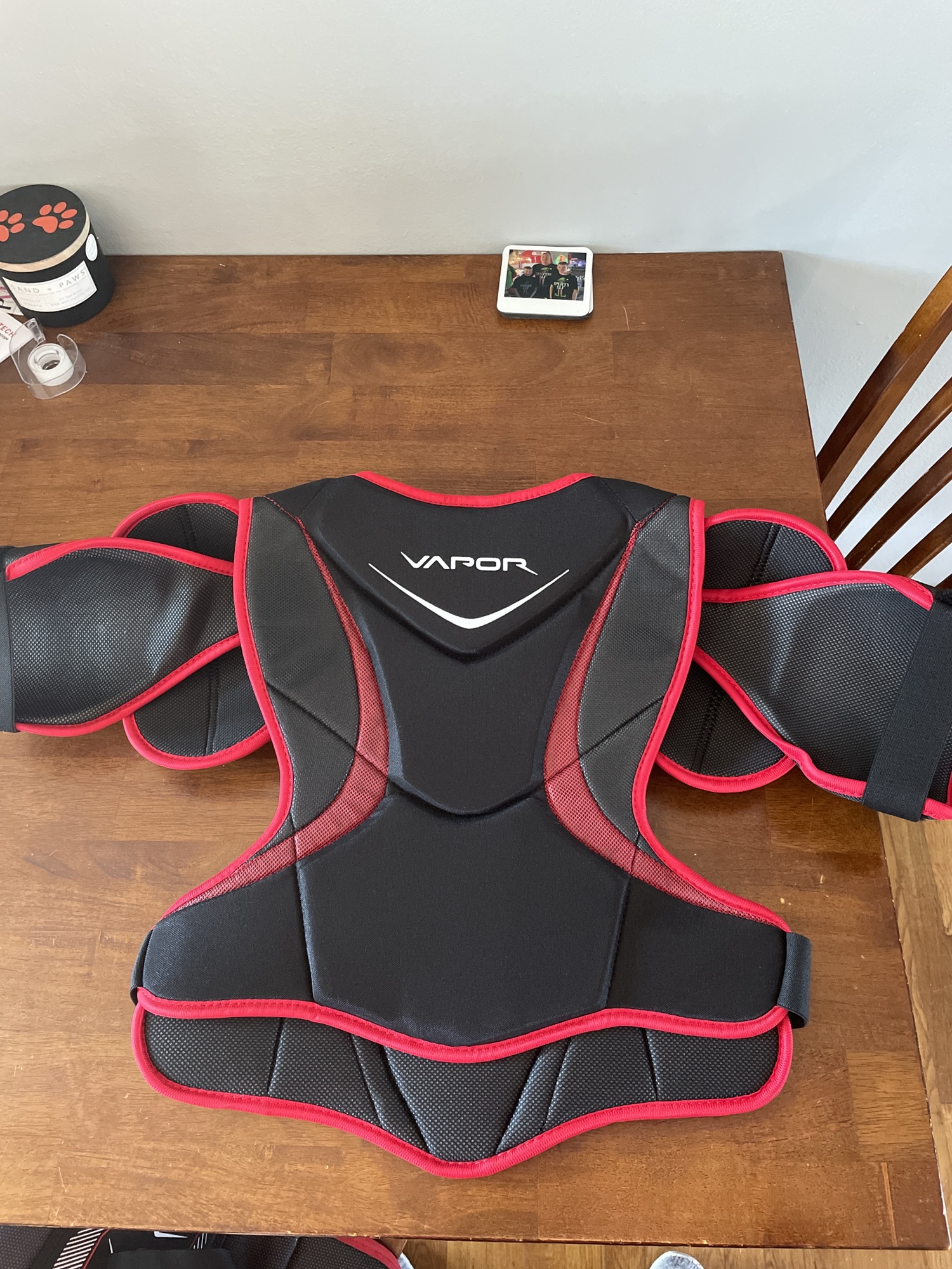New Extra Large Bauer Vapor X700 Shoulder Pads SidelineSwap