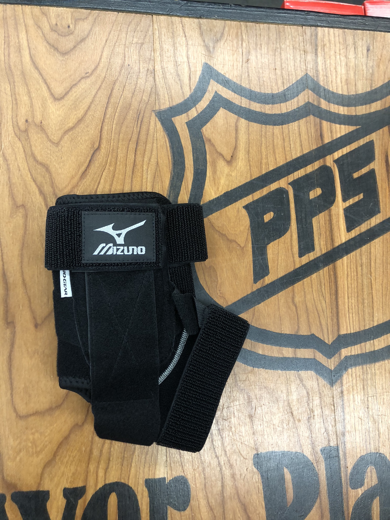 Mizuno DXS2 Ankle Support Brace/Medium Right SidelineSwap
