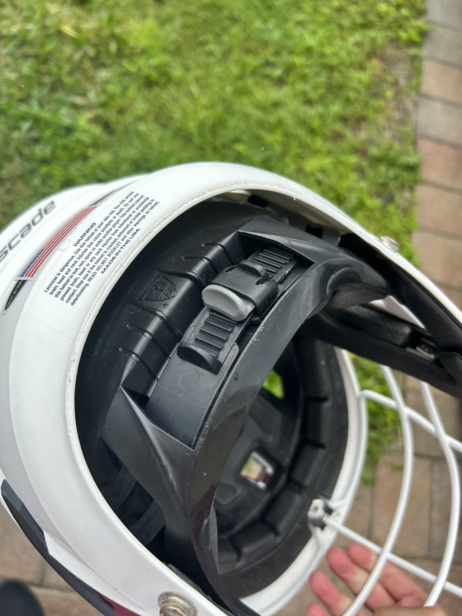 Lacrosse helmet cascade mens s ( will add a chin strap) SidelineSwap