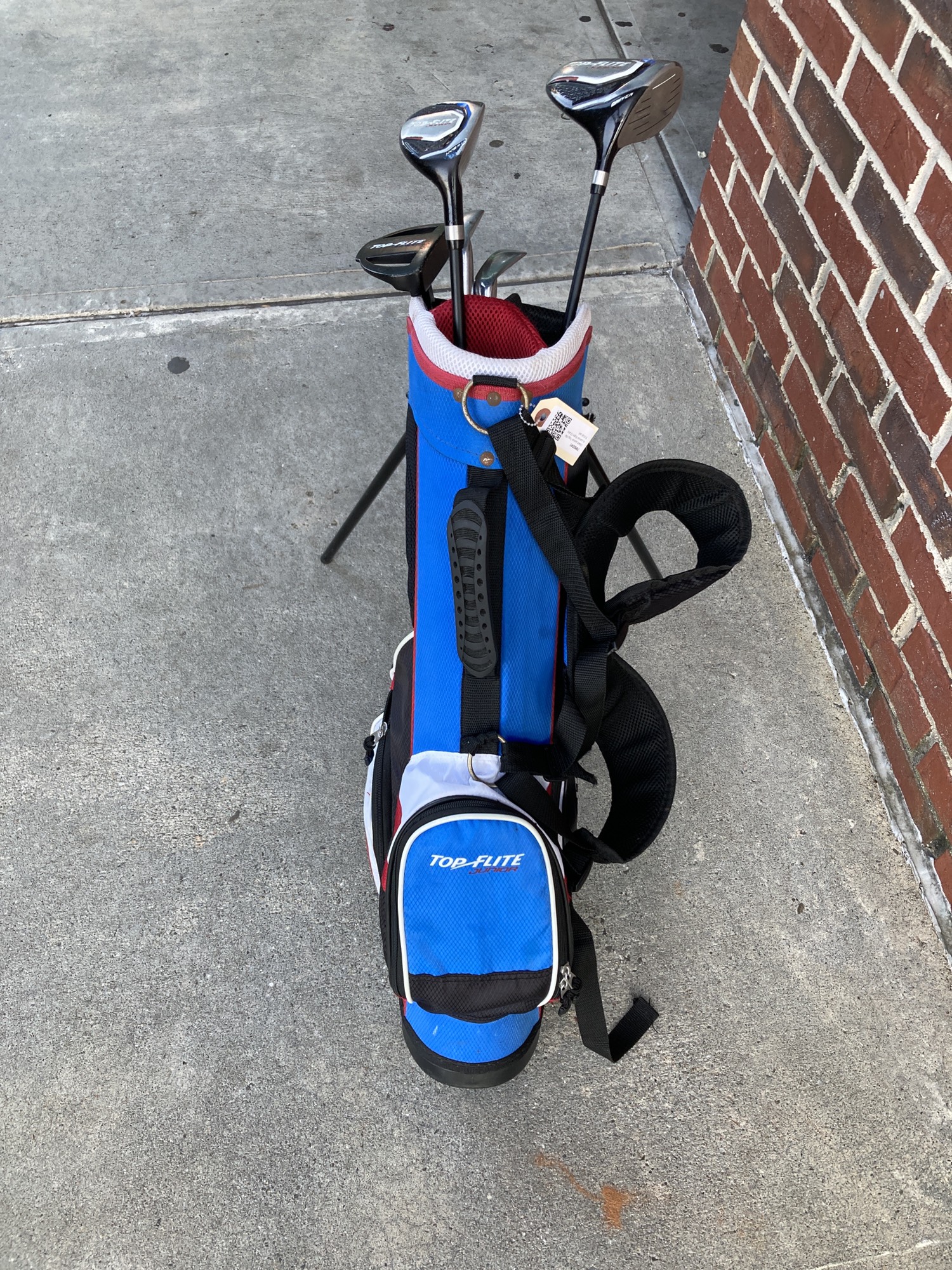 Used Junior Top Flite Junior Right Clubs 5 club set SidelineSwap