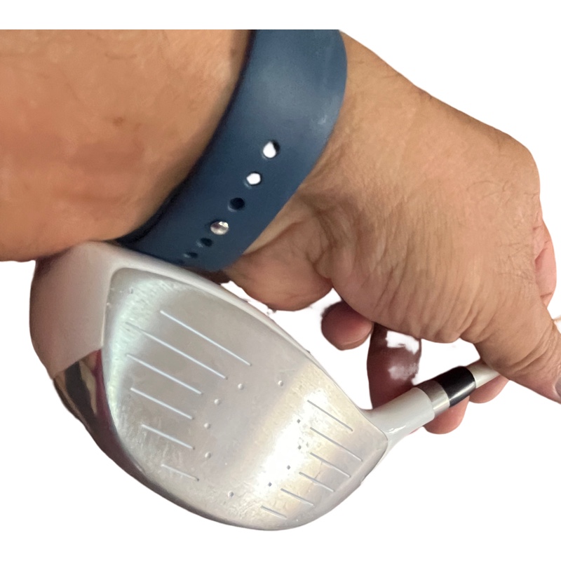 Wilson Ultra Jr. 4 Piece Girls Golf Set W Bag Driver Iron, Wedge and