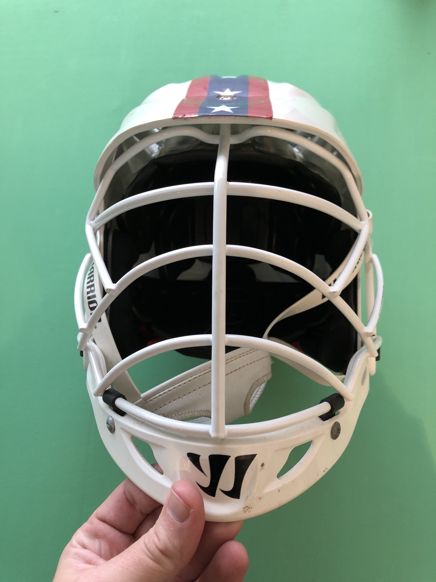 Used Warrior Evo Lacrosse Helmet (Small/Medium) SidelineSwap
